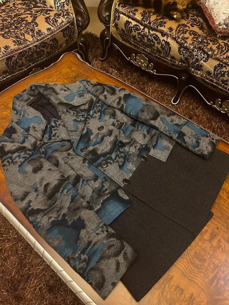 Kenzo KENZO Walk the runway with a stylish coat Size M / US 6-8 / IT 42-44 - 1 Thumbnail