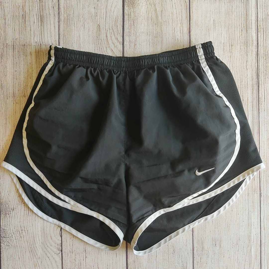 Nike NIke black Dry-Fit Tempo Running Shorts sz XS Size 26" / US 2 / IT 38 - 1 Thumbnail