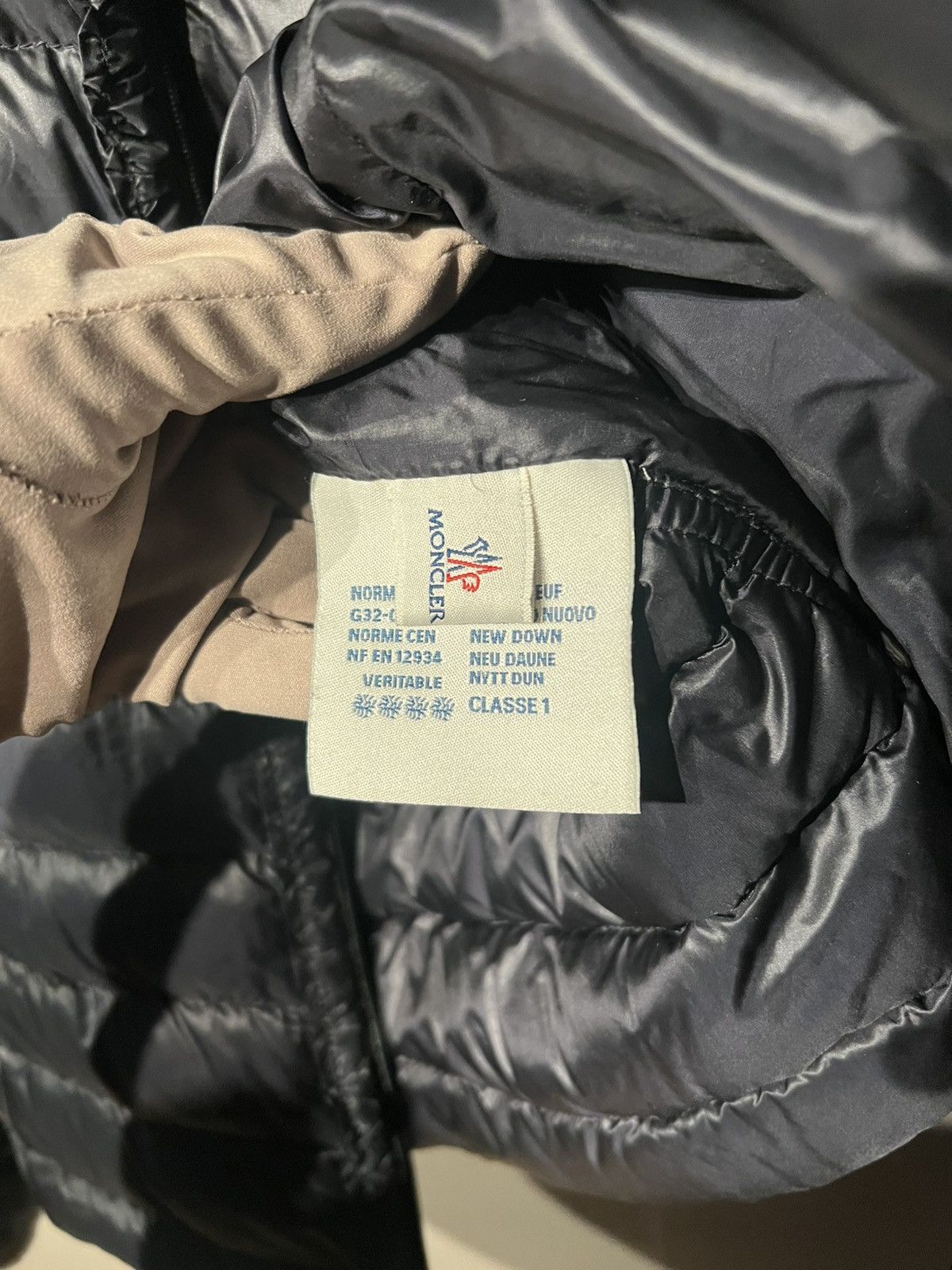 Moncler Moncler Ireene Jacket Size XS / US 0-2 / IT 36-38 - 7 Thumbnail