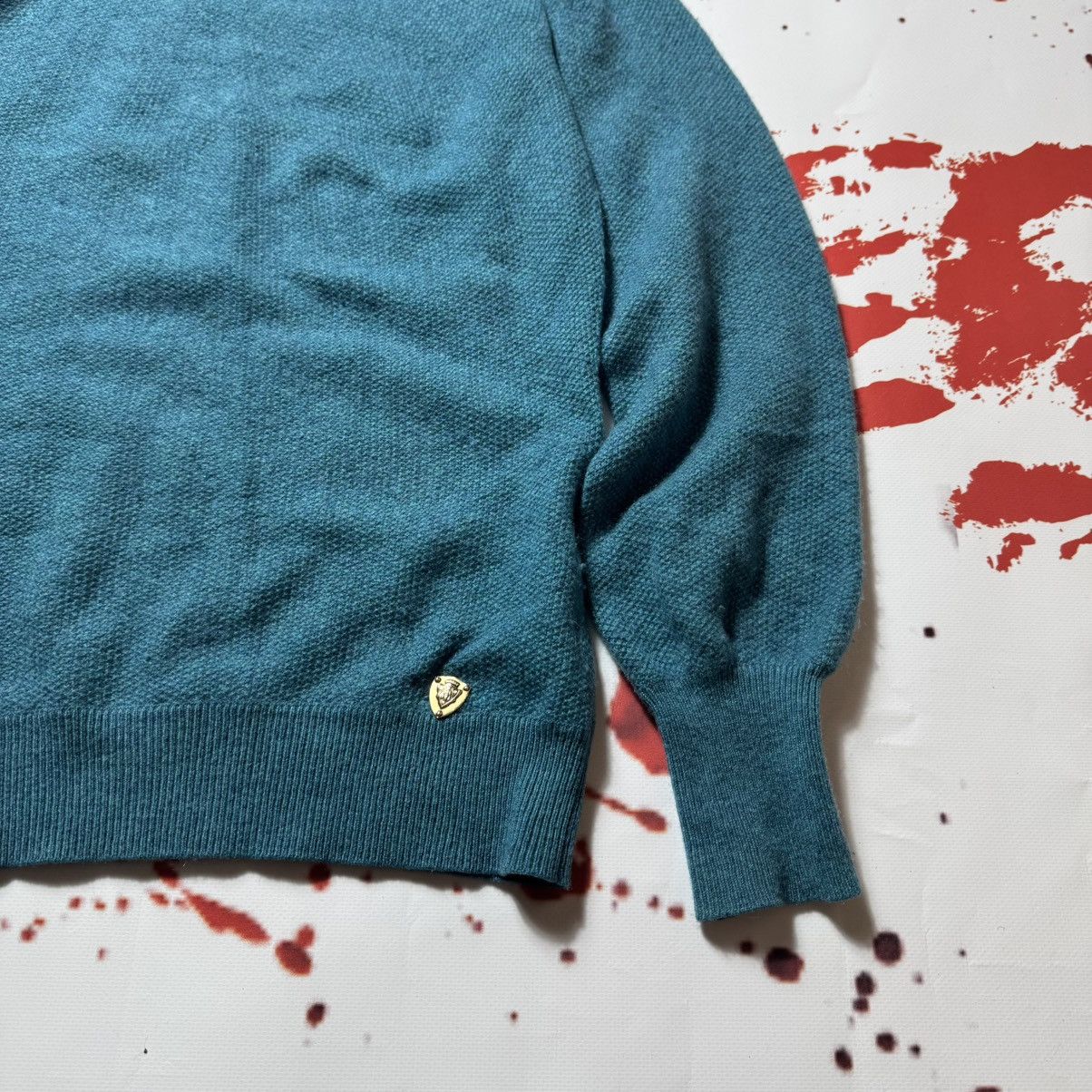Gucci vintage guchi sweater with big logo 100% wool Size M / US 6-8 / IT 42-44 - 3 Thumbnail