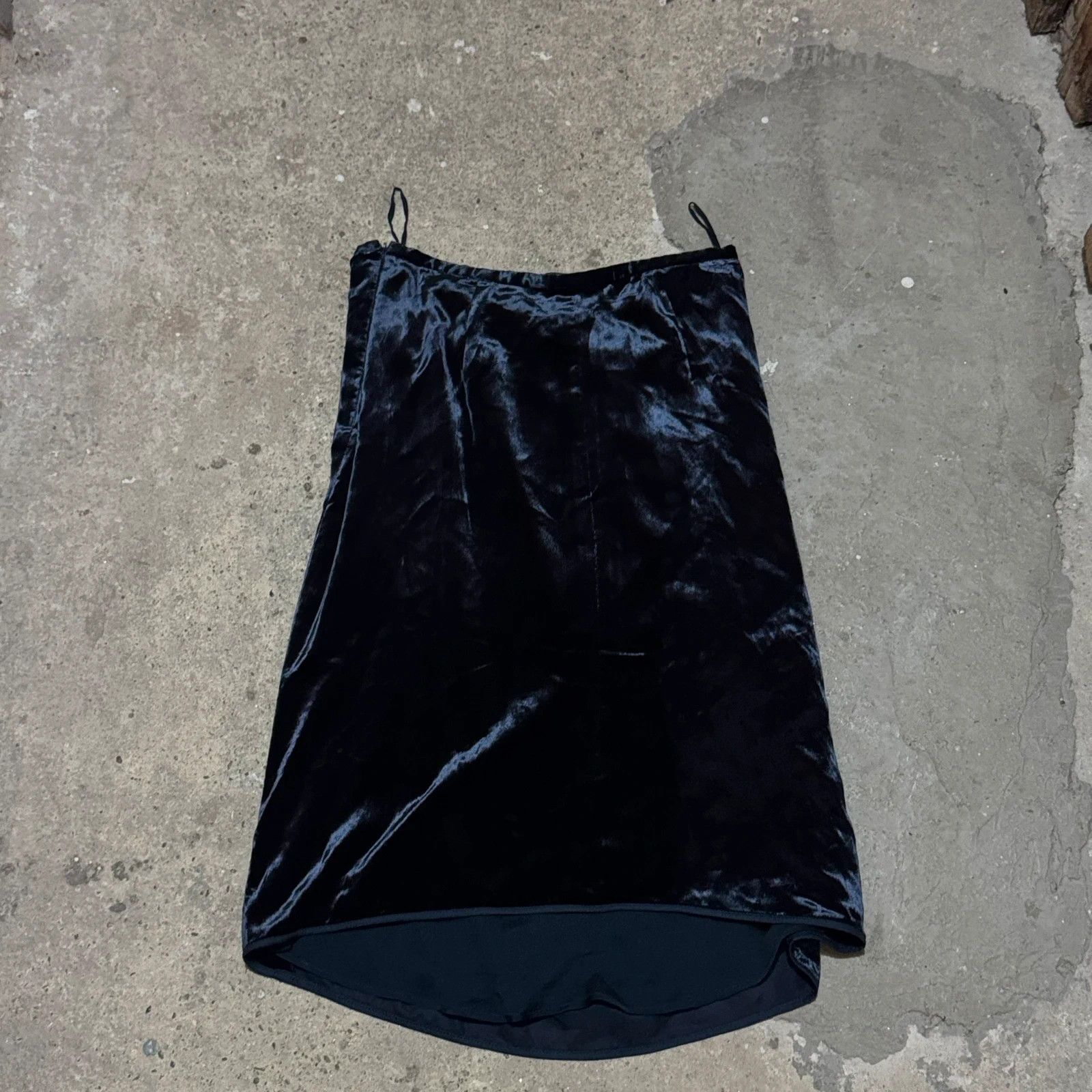 Prada 90s Prada velour velvet skirt Size 27" / US 4 / IT 40 - 2 Thumbnail