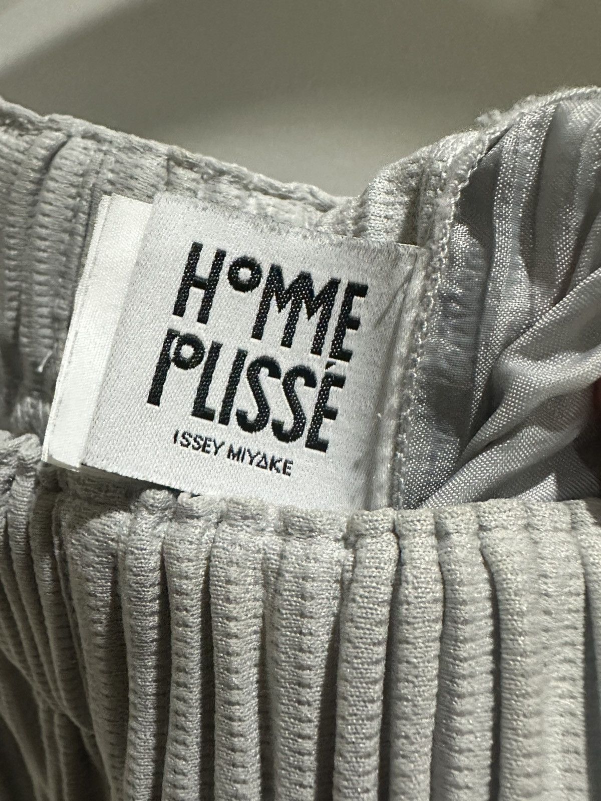 Homme Plisse Issey Miyake Homme Plisse Issey Miyake Pleats Pants JF450 sz 2 Size US 31 - 3 Thumbnail