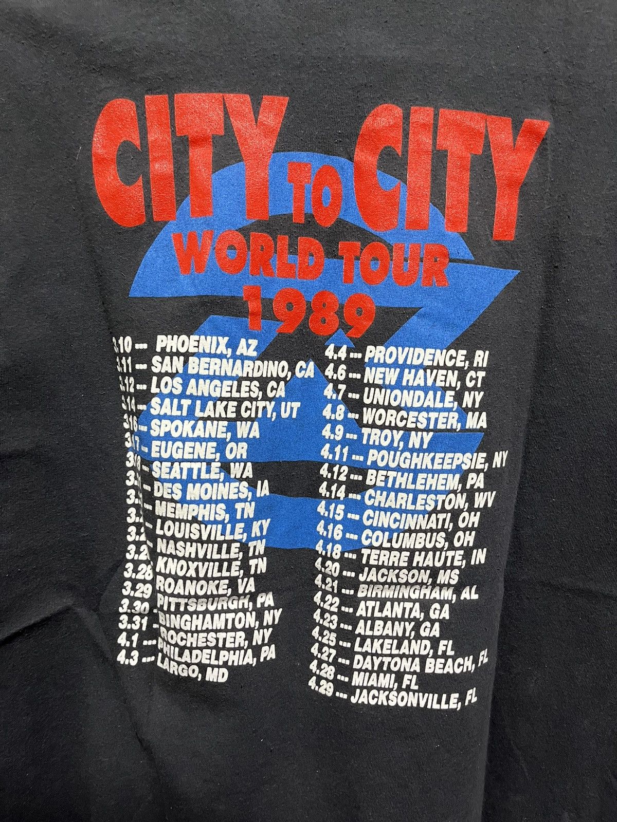 Band Tees × Vintage CRAZY VINTAGE 1989 RATT CITY TO CITY WORLD TOUR BAND TEE Size US M / EU 48-50 / 2 - 6 Thumbnail