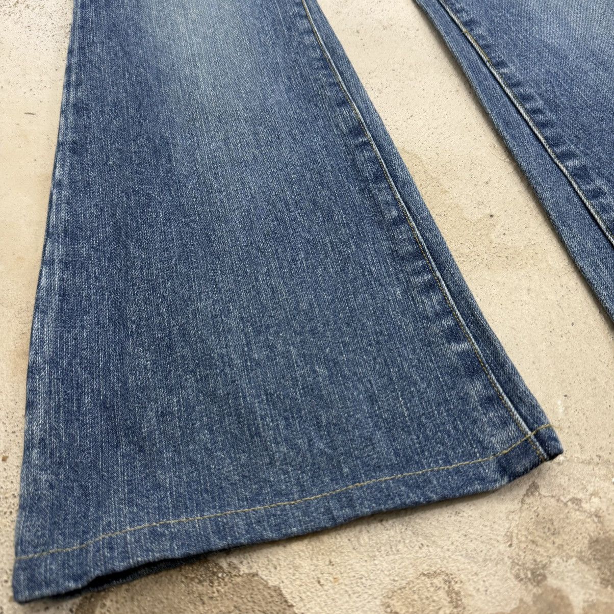 Japanese Brand Flare Vintage Blue Moon Blue Unisex Denim Pants Size US 27 - 6 Thumbnail