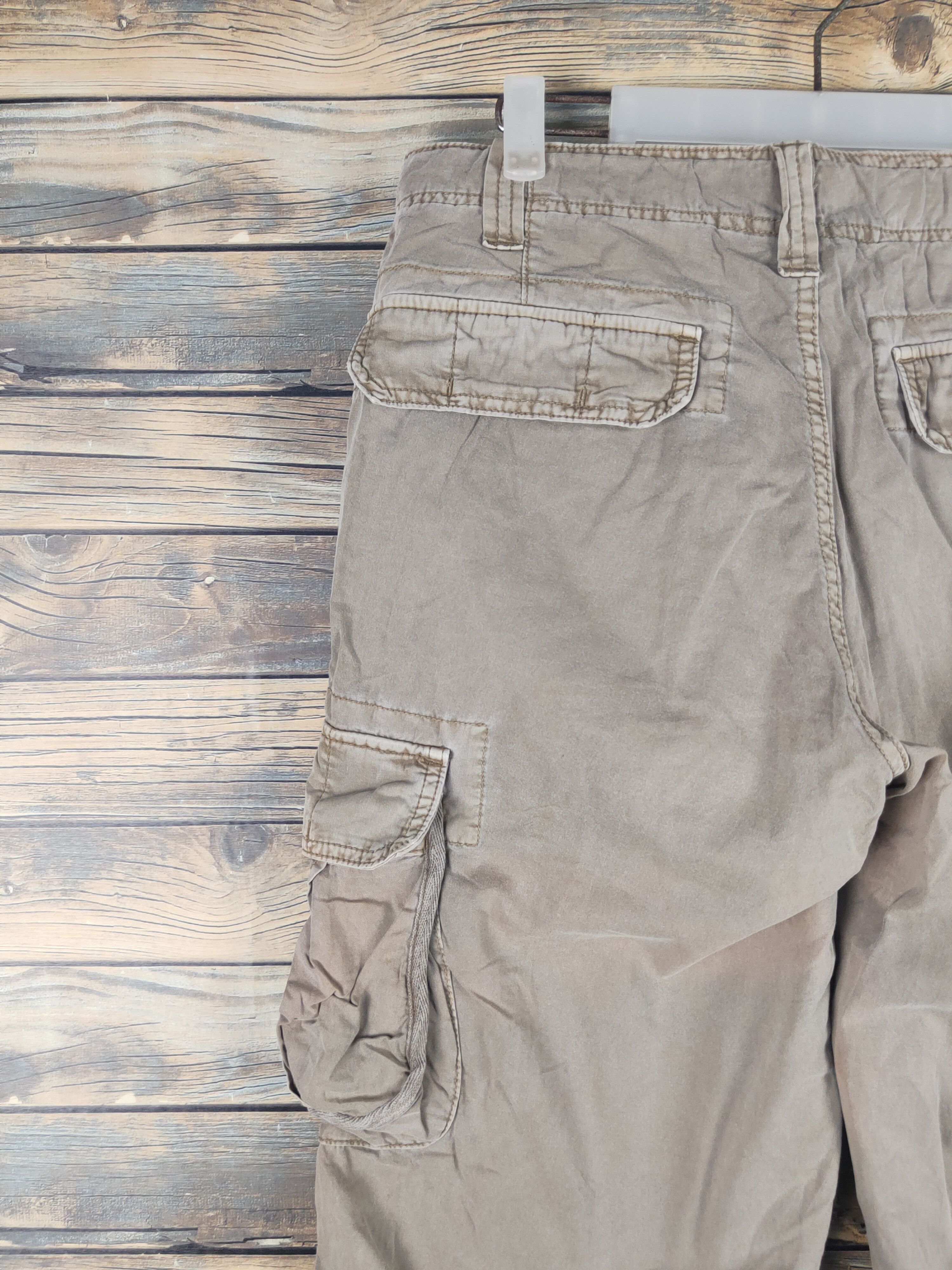 Japanese Brand DL Uniqlo Beige Multipocket Short Pants #1522 Size US 32 / EU 48 - 8 Thumbnail