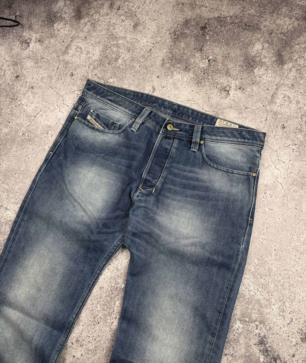 Diesel Vintage Diesel Jeans Flared Wide Japanese Y2K Faded Distress Size US 36 / EU 52 - 6 Thumbnail