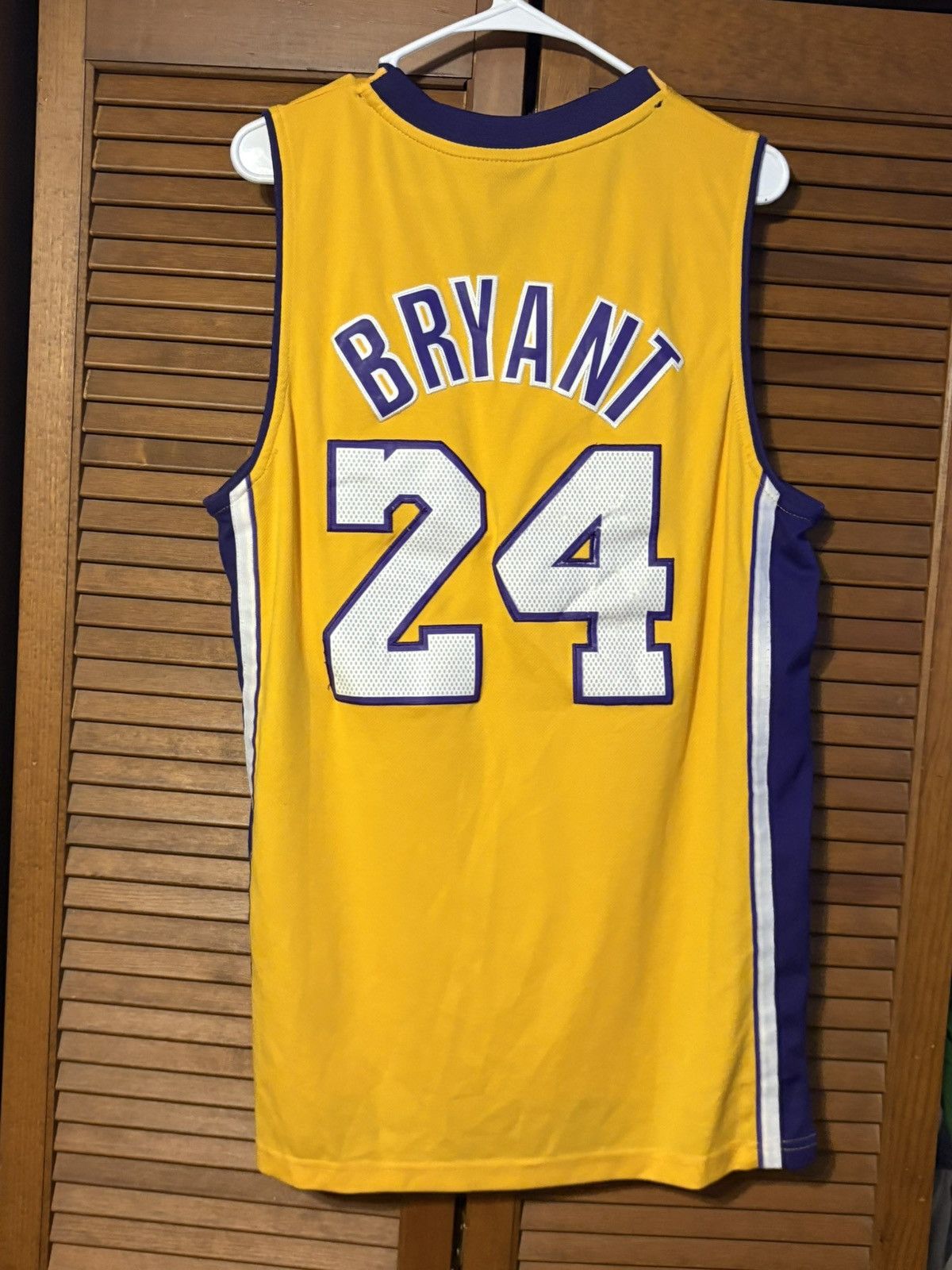 Adidas LOS ANGELES LAKERS JERSEY ADIDAS medium #24 KOBE BRYANT Size US M / EU 48-50 / 2 - 4 Thumbnail