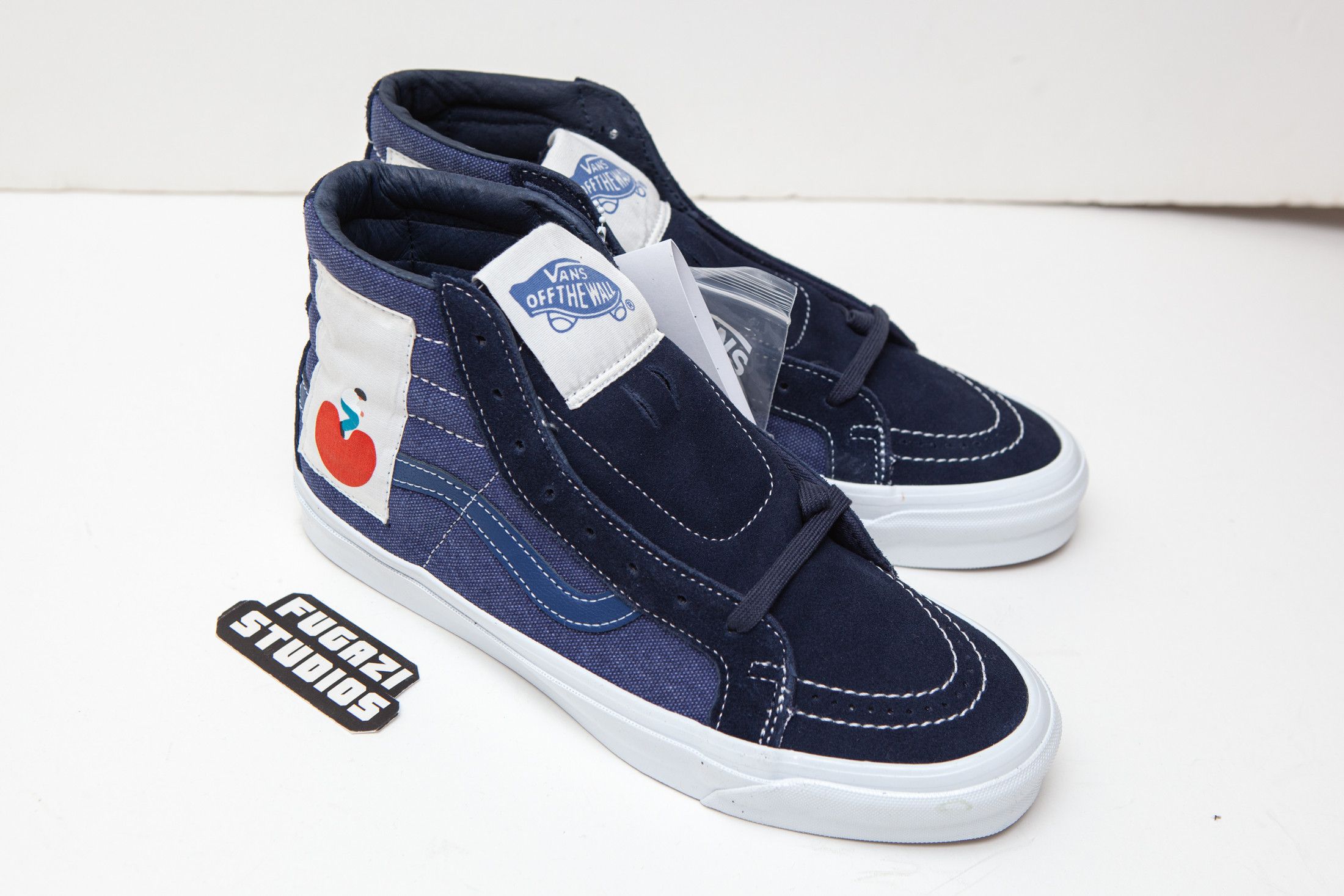 Vans Vans x Geoff McFetridge OG Sk8 Hi size 10 Size US 10 / EU 43 - 1 Thumbnail