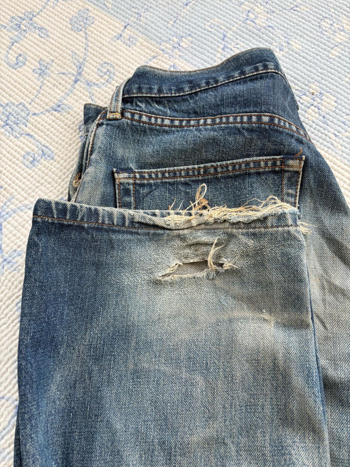 Levi's × Levi's Vintage Clothing × Vintage Vintage Levi's Distressed Denim Pant Size US 31 - 16 Thumbnail