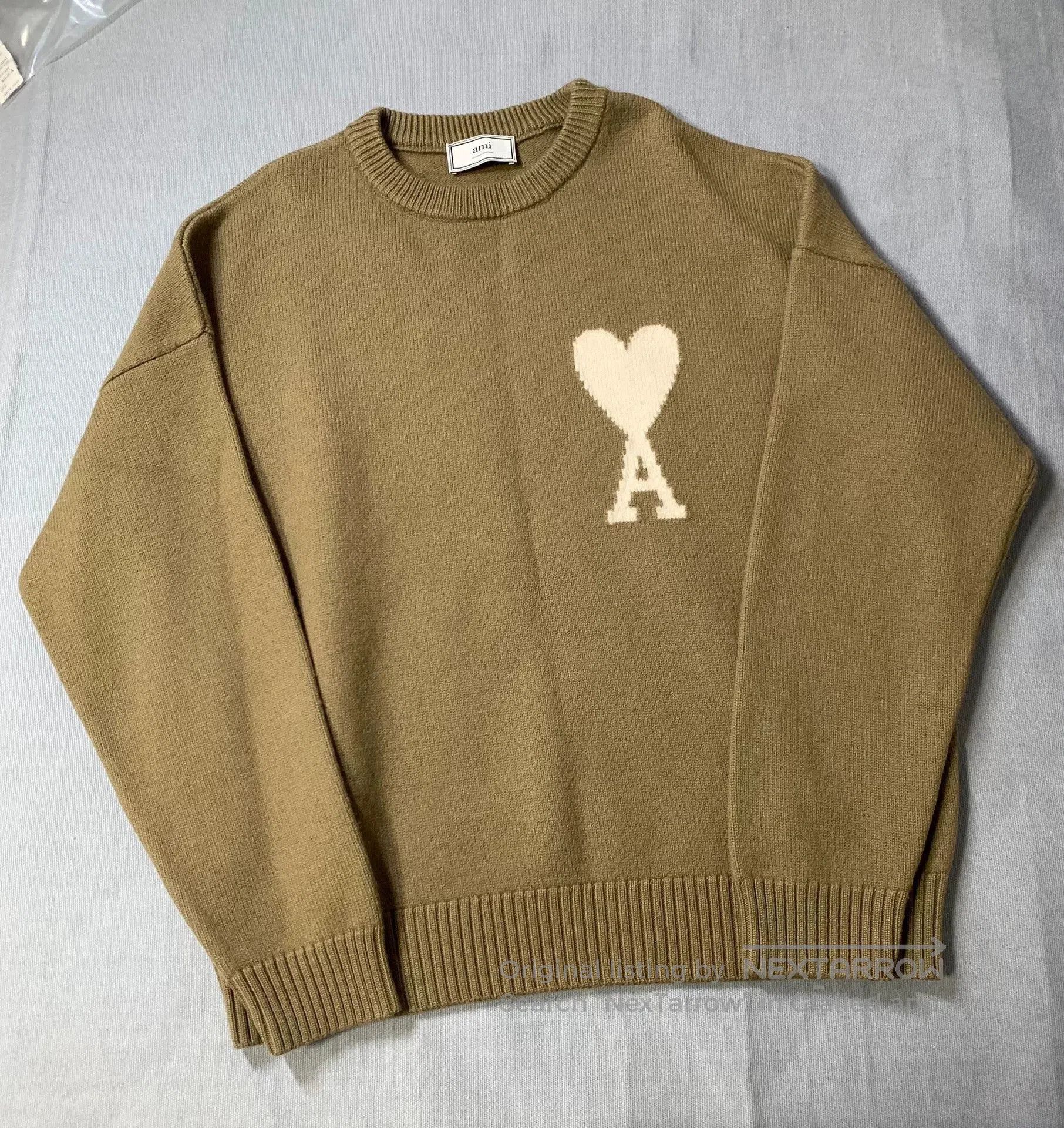 AMI Ami Heart Logo Sweater. Size M / US 6-8 / IT 42-44 - 2 Thumbnail