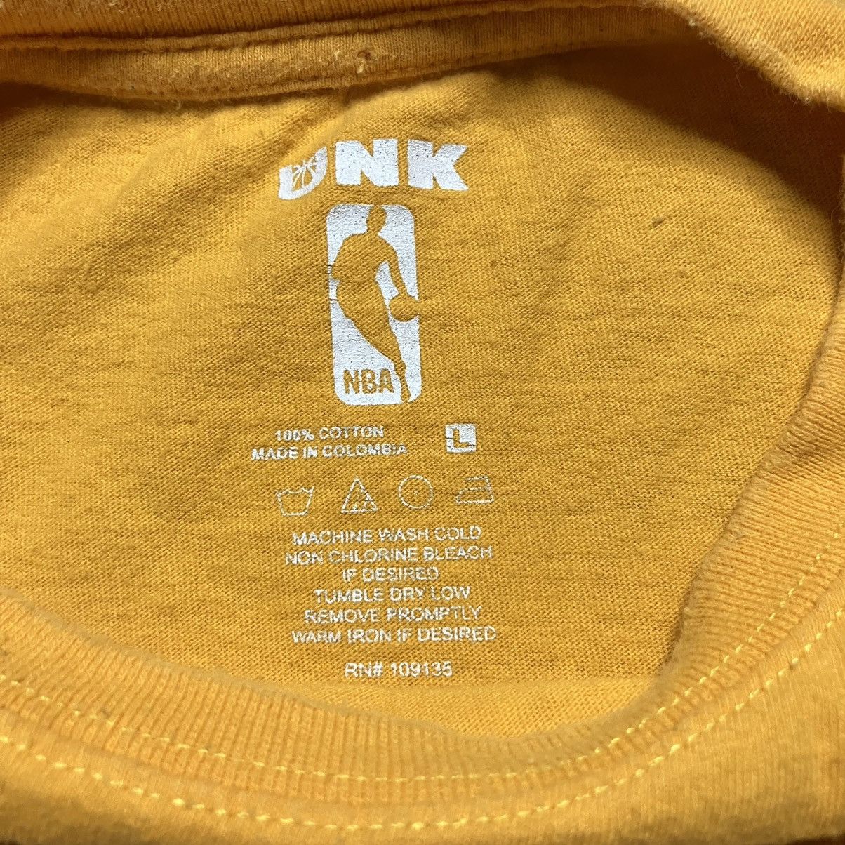 NBA × Vintage Unk Los Angeles Lakers Graphic T Shirt Size US L / EU 52-54 / 3 - 4 Thumbnail