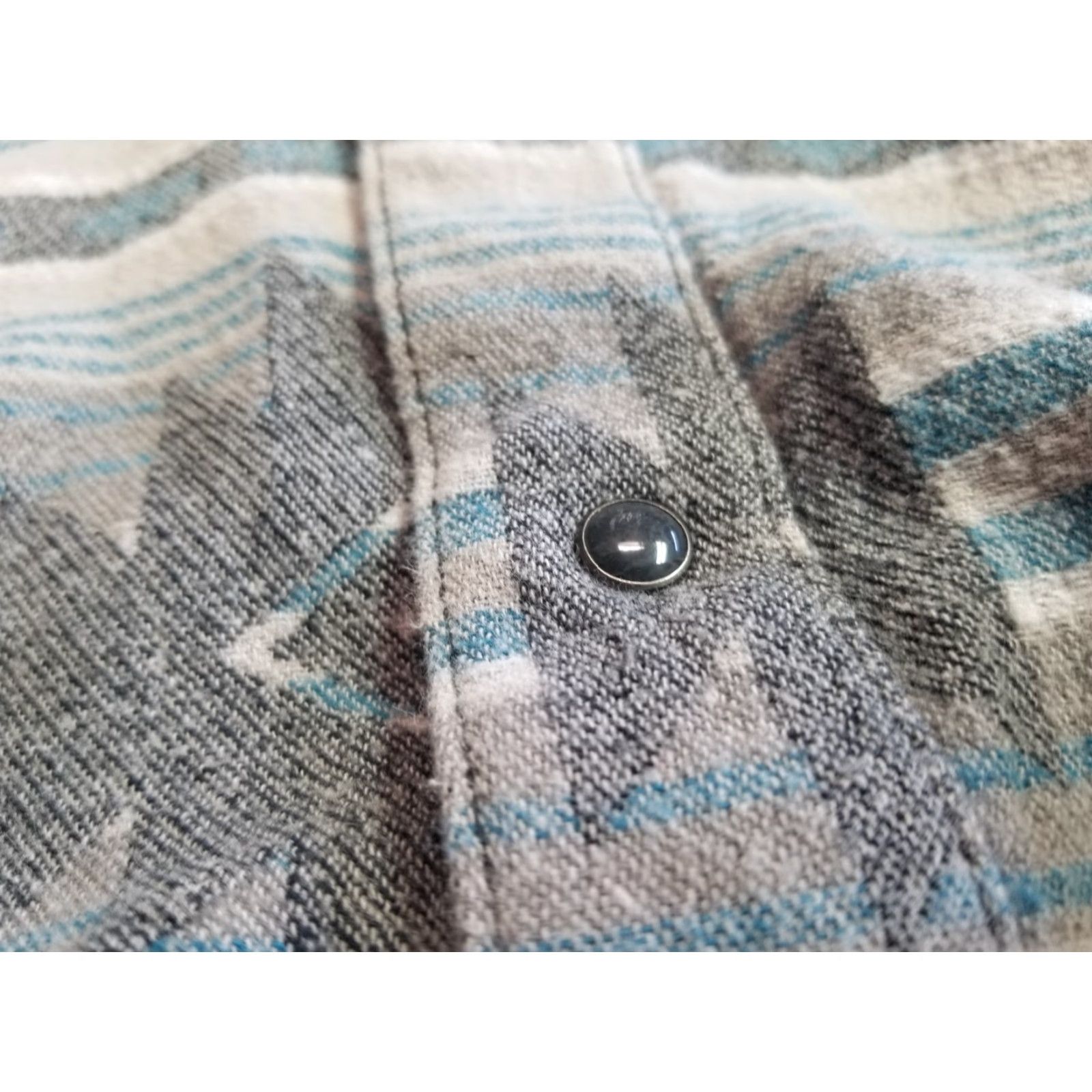 Wrangler VINTAGE Wrangler Retro Premium Pearl Snap Flannel Shirt Shacket Aztec Western Men’s 2XL Gray Cotton Long Sleeve Button-Up Pockets Casual Western Style Size US XXL / EU 58 / 5 - 6 Thumbnail