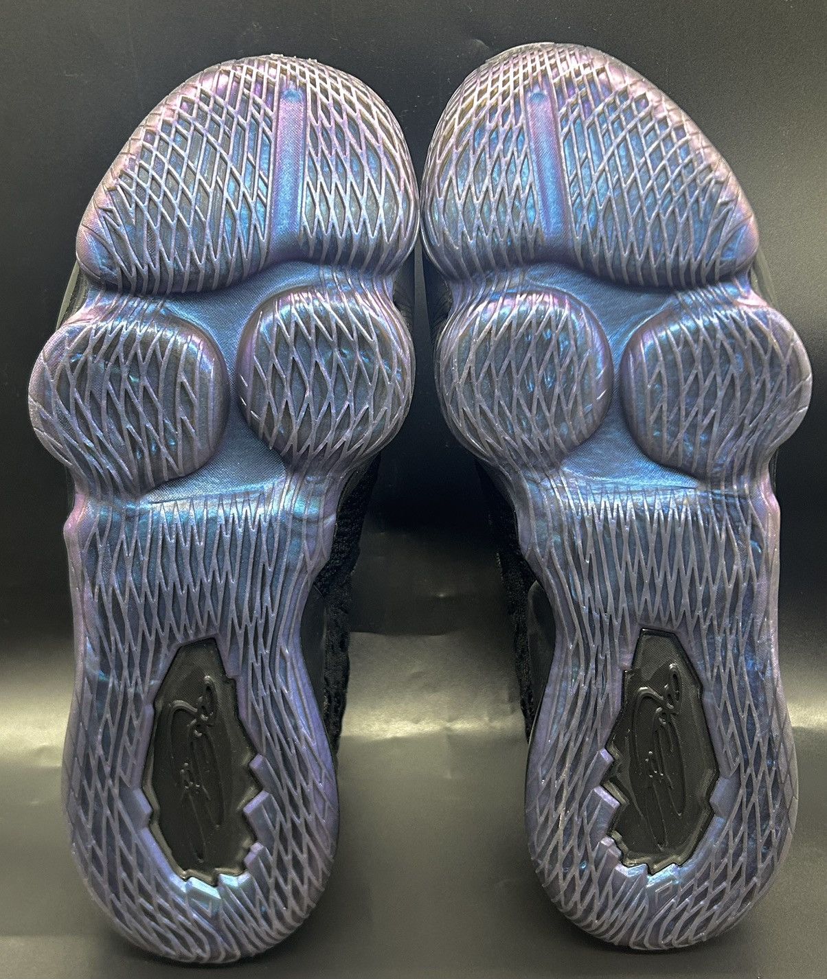 Nike Size 13- Nike LeBron 17 “Global Currency” 2019 Size US 13 / EU 46 - 7 Thumbnail