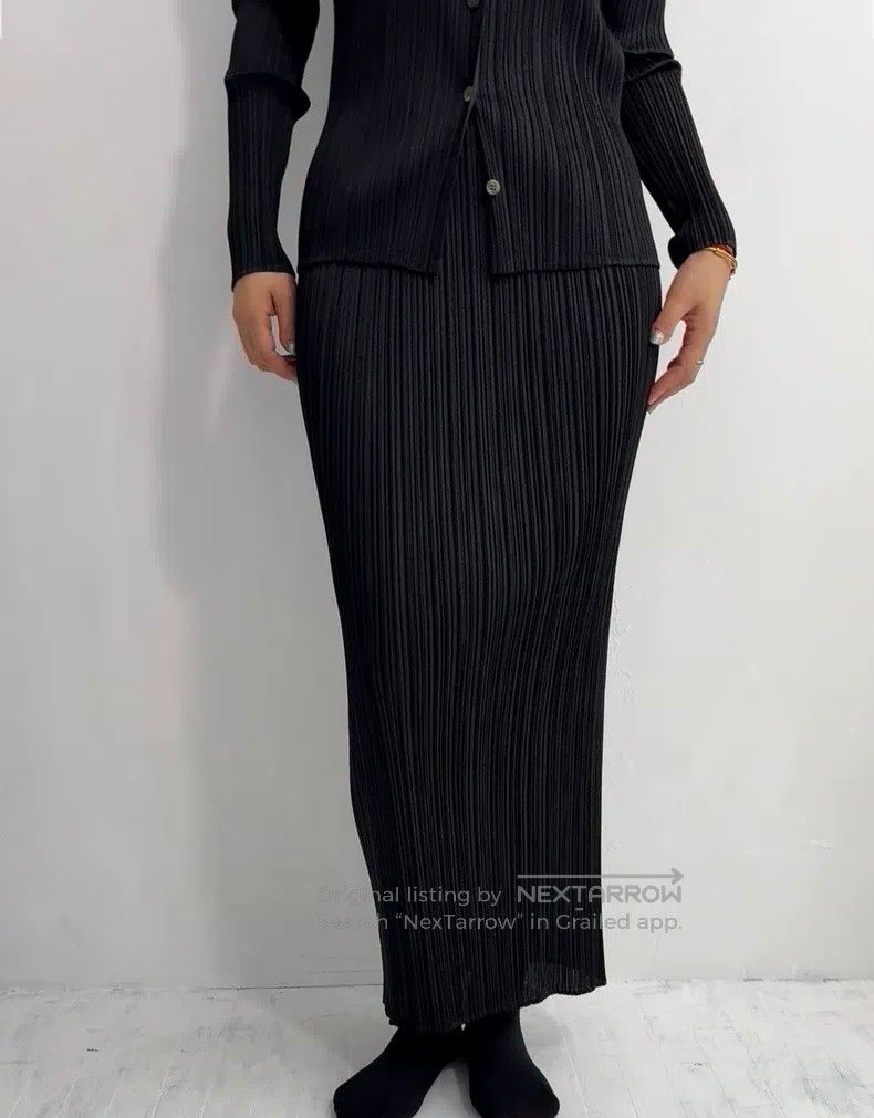 Issey Miyake Issey Miyake size:3 Straight Midi Skirt Size 22" - 1 Thumbnail