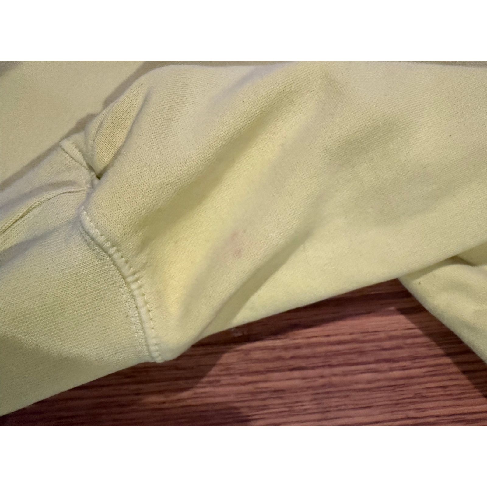 Other Canary Yellow Crew Neck with Roses Size US M / EU 48-50 / 2 - 3 Thumbnail