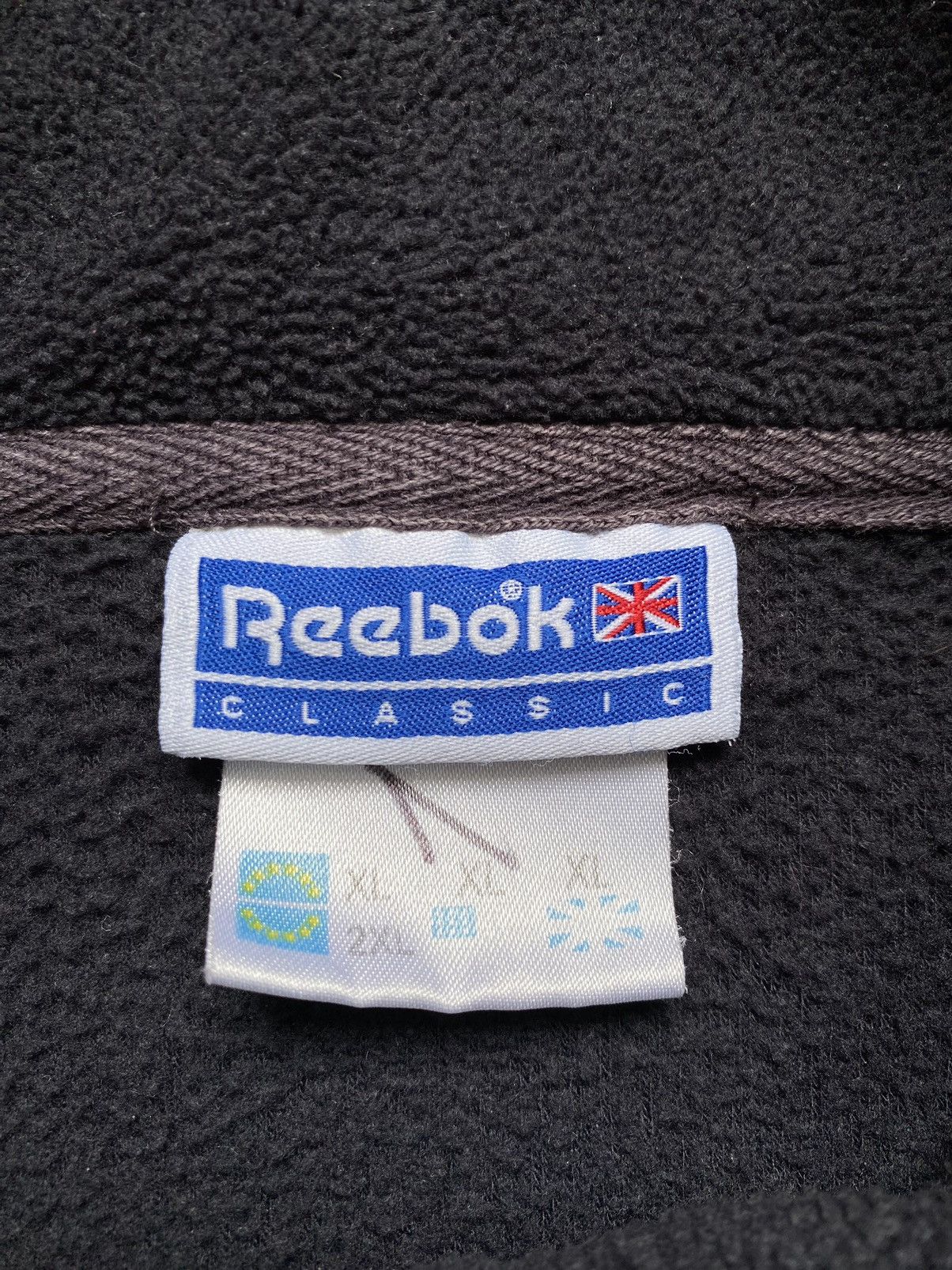 Reebok Vintage Reebok Fleece sweatshirt zip center logo UK flag Size US L / EU 52-54 / 3 - 6 Thumbnail