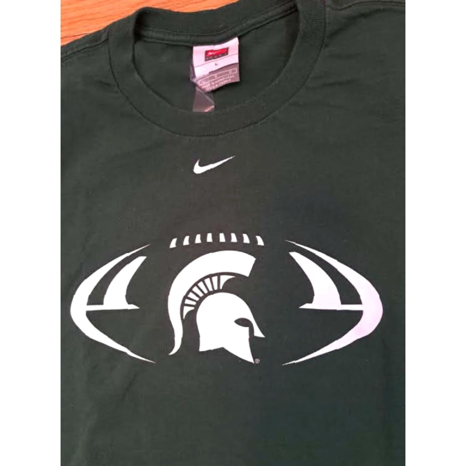 Nike Nike T-Shirt Michigan State Football Green Size L Men's Short Sleeve EUC Regular Fit Size US L / EU 52-54 / 3 - 3 Thumbnail