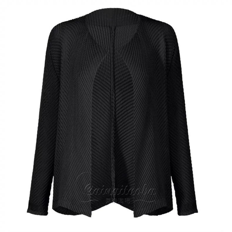 Issey Miyake Issey Miyake Black pleated cardigan Size M / US 6-8 / IT 42-44 - 2 Thumbnail