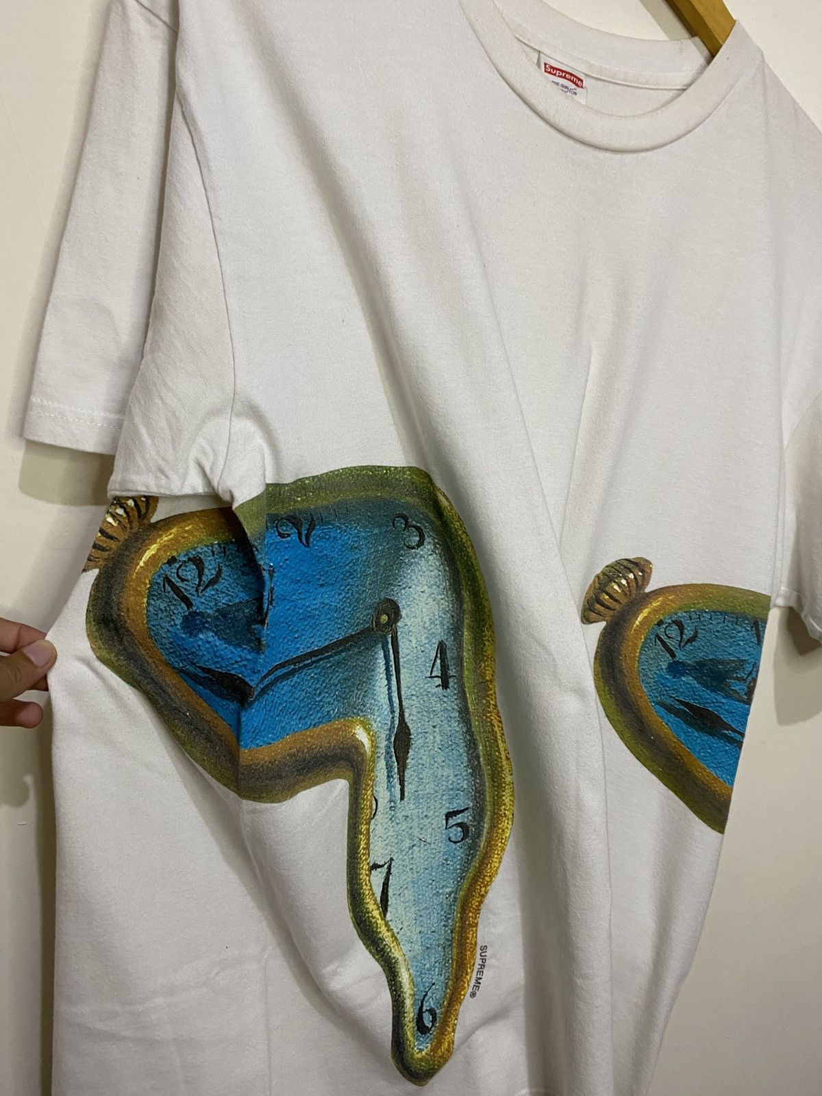 Supreme Supreme Salvador Dali “The Persistence of Memory” SS19 Tee Size US L / EU 52-54 / 3 - 4 Thumbnail