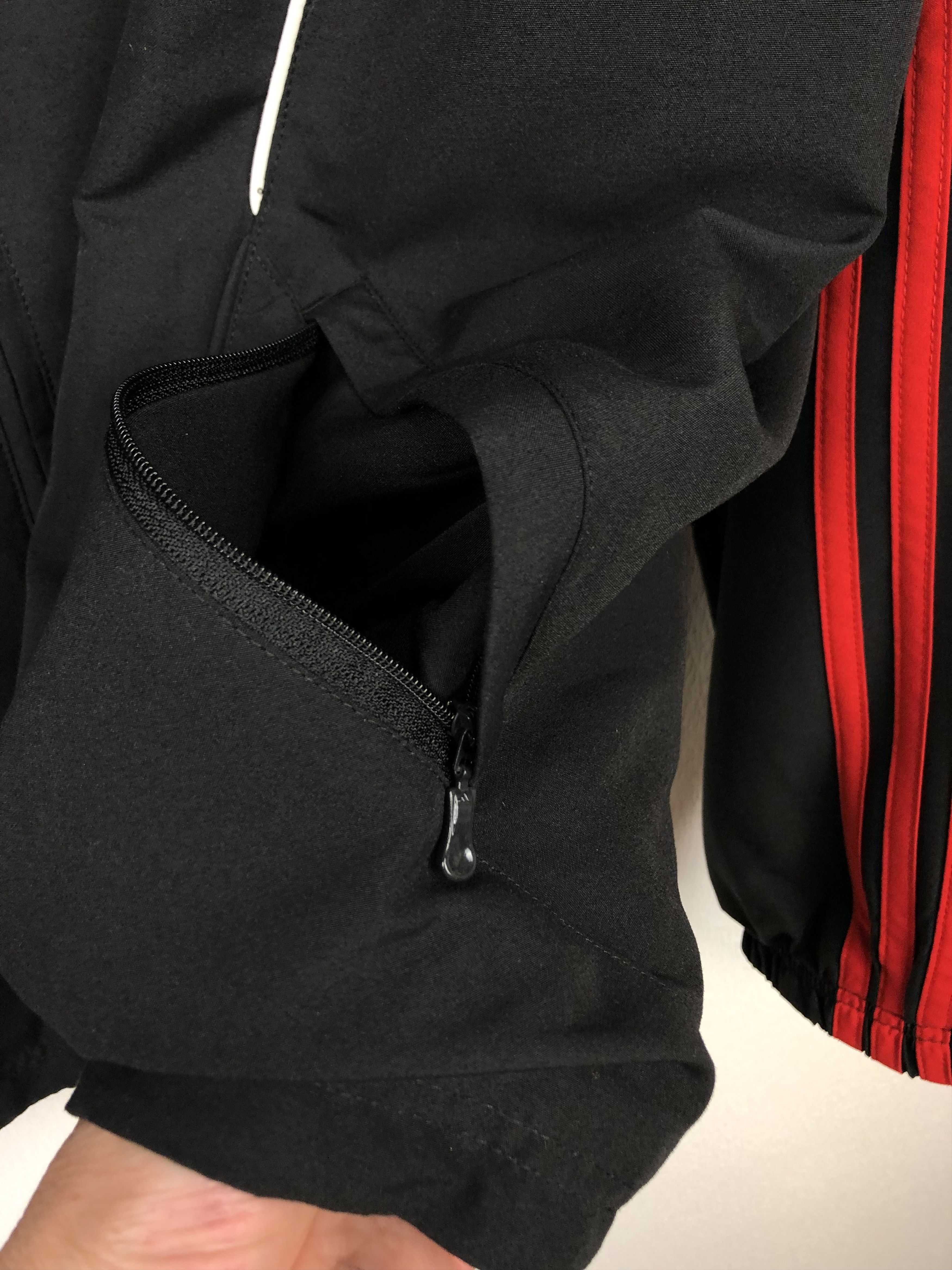 Adidas Vintage Adidas Liverpool Football Jacket Soccer Track Top Size US L / EU 52-54 / 3 - 6 Thumbnail