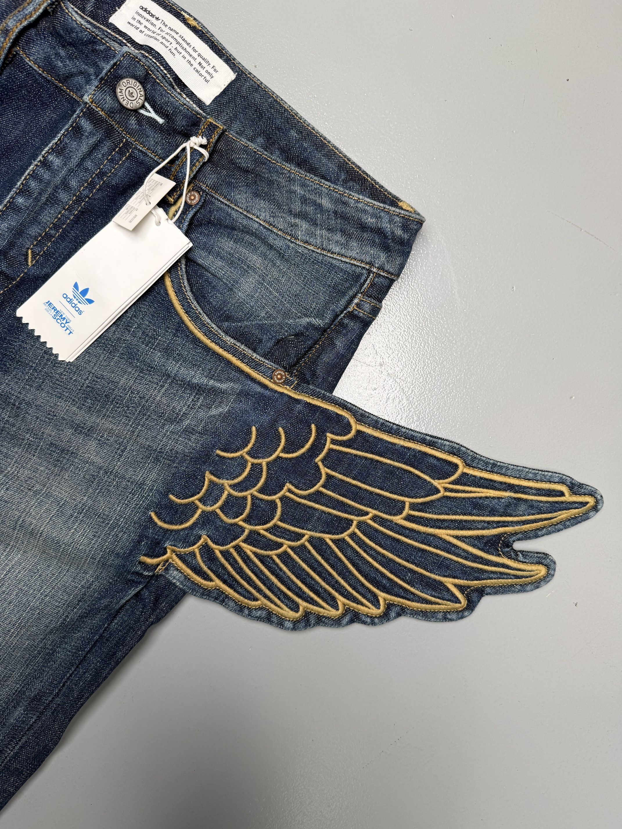 Adidas × Jeremy Scott adidas X Jeremy Scott A/W 2011 Wings Cupie JS winged jeans Size 27" / US 4 / IT 40 - 8 Thumbnail