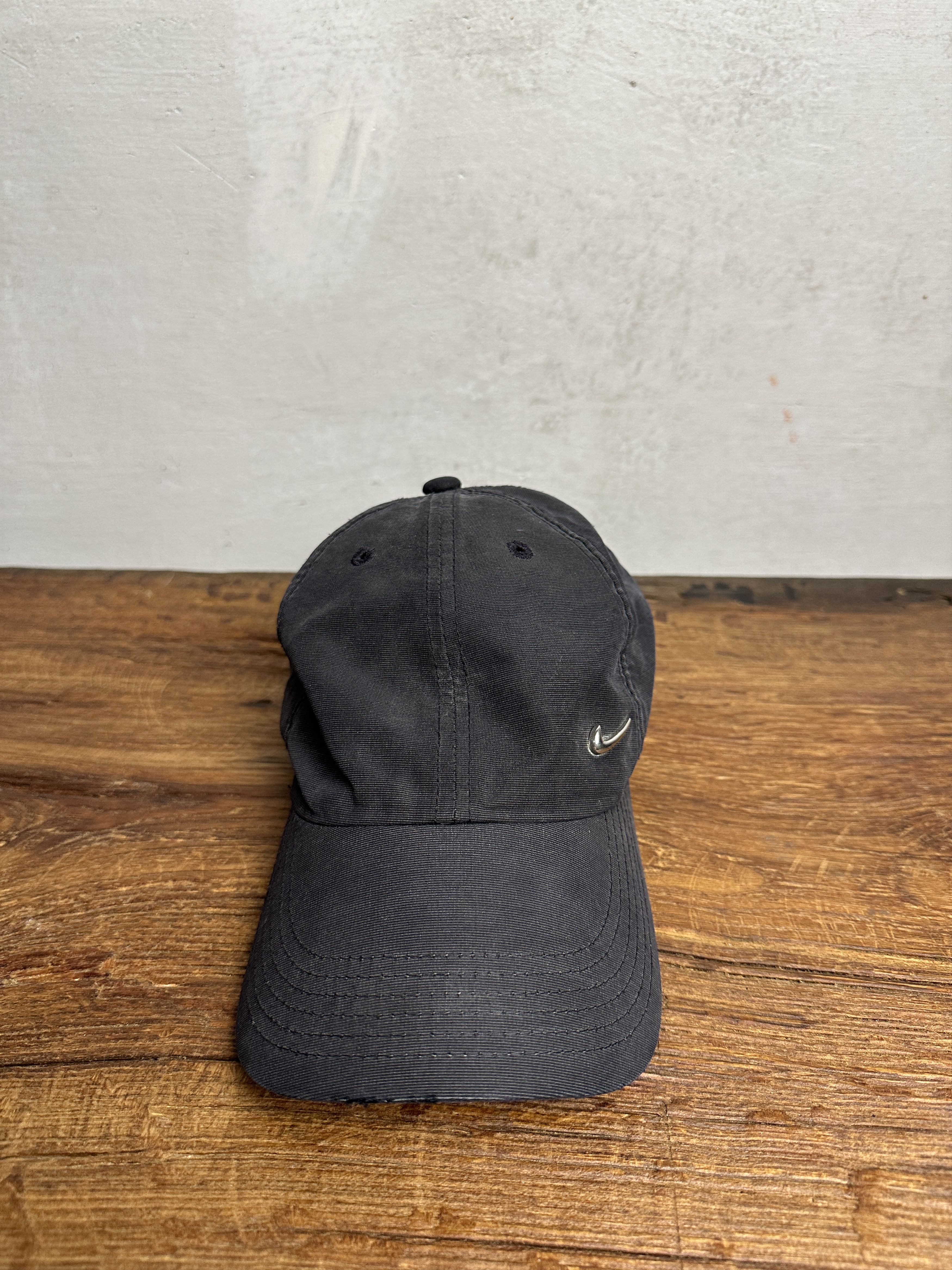 Nike Vintage Nike Logo Baseball Cap Size ONE SIZE - 4 Thumbnail
