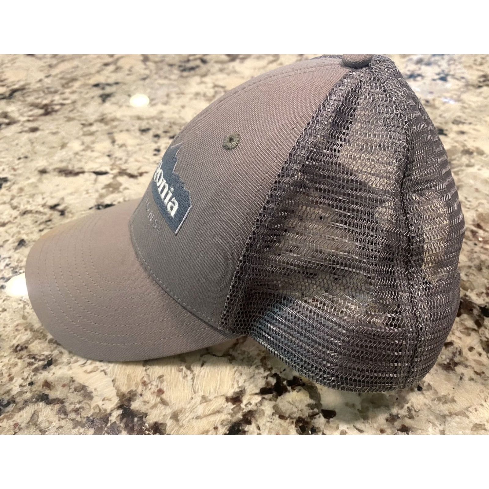 Patagonia VINTAGE Patagonia Provisions Hat Cap Adjustable Grey SP 16 Fitz Roy Mountains Unisex Adults One Size Gray Snapback Mens/Womens Size ONE SIZE - 4 Thumbnail