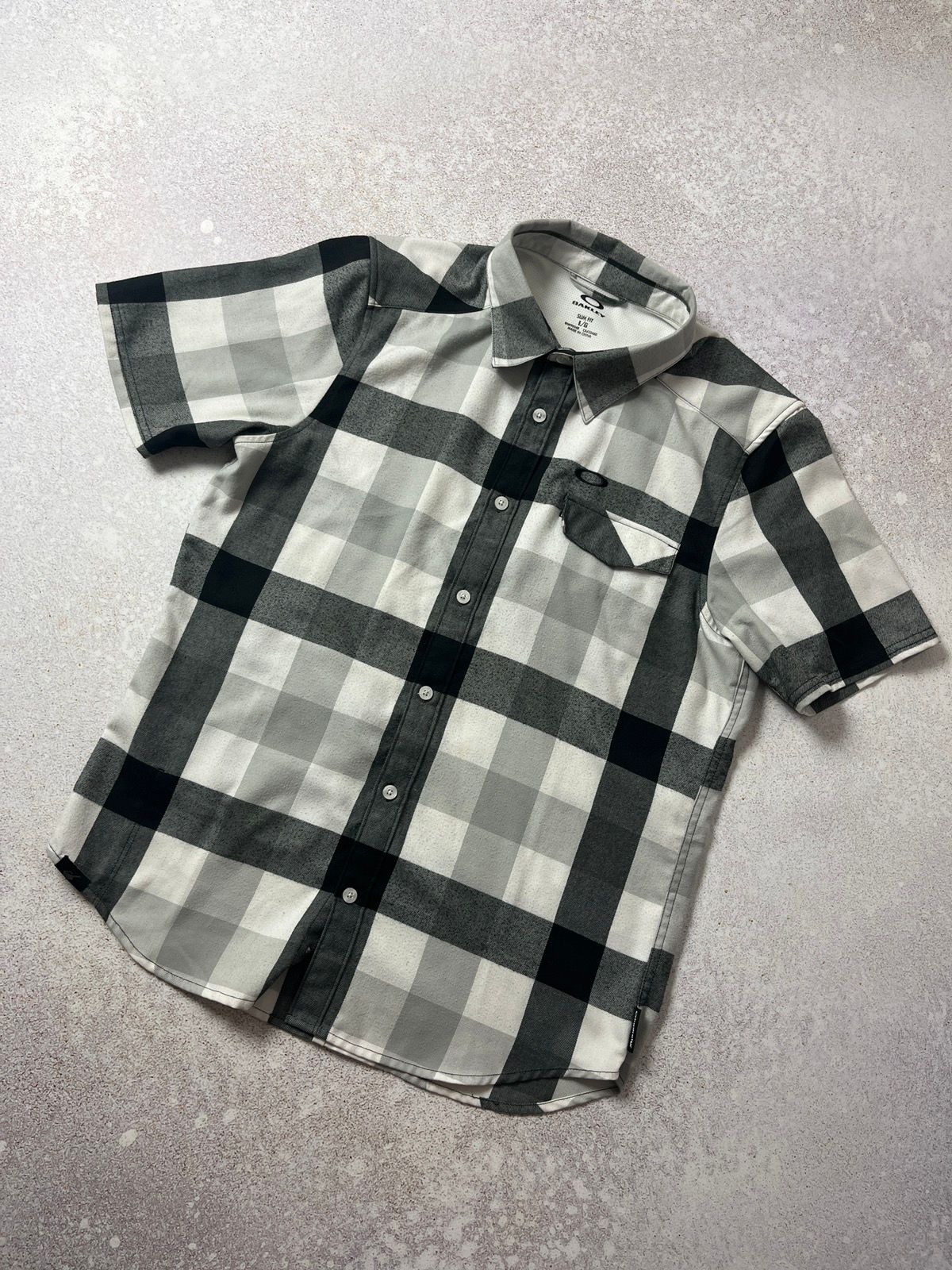 Pre-owned Oakley X Vintage Oakley Button Up Flannel Shirt Outdoor Style Gorpcore In Black/white