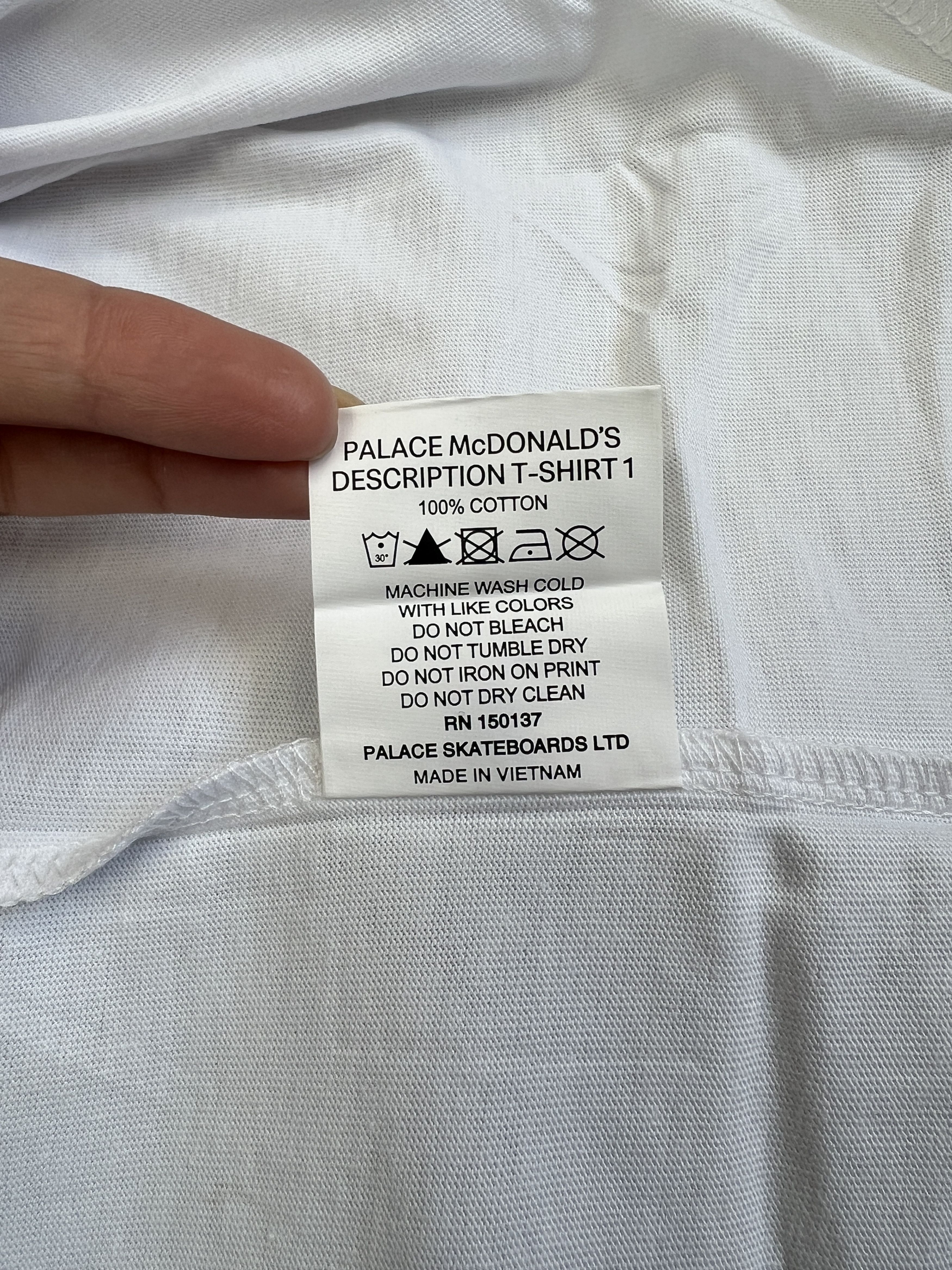 Palace Palace x McDonald’s Description T-Shirt White M Size US M / EU 48-50 / 2 - 10 Thumbnail