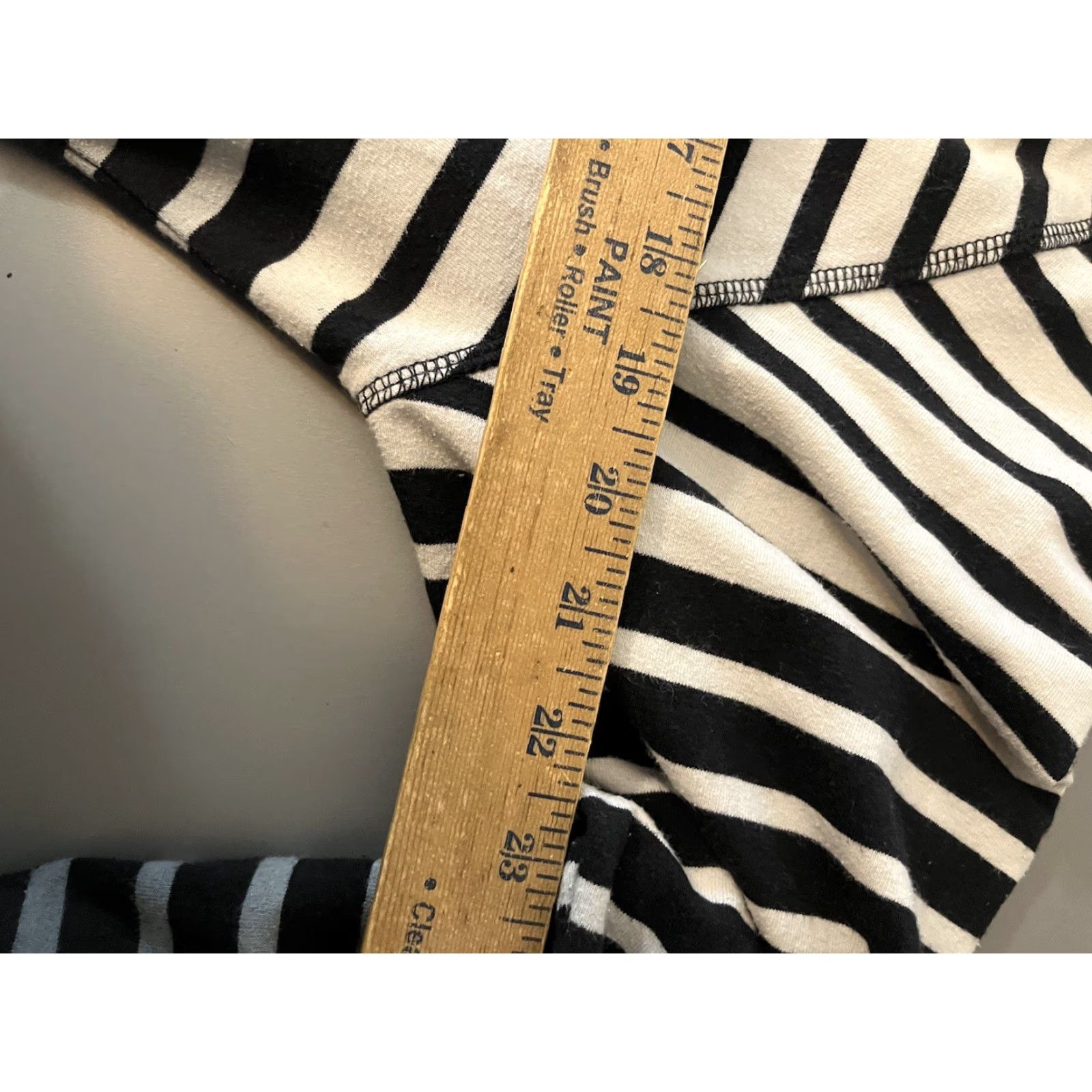 Saks Fifth Avenue Vintage Saks Fifth Avenue Blue Striped Ombré Sweater Women Large Droop Turtleneck Knit Pullover Size L / US 10 / IT 46 - 5 Thumbnail