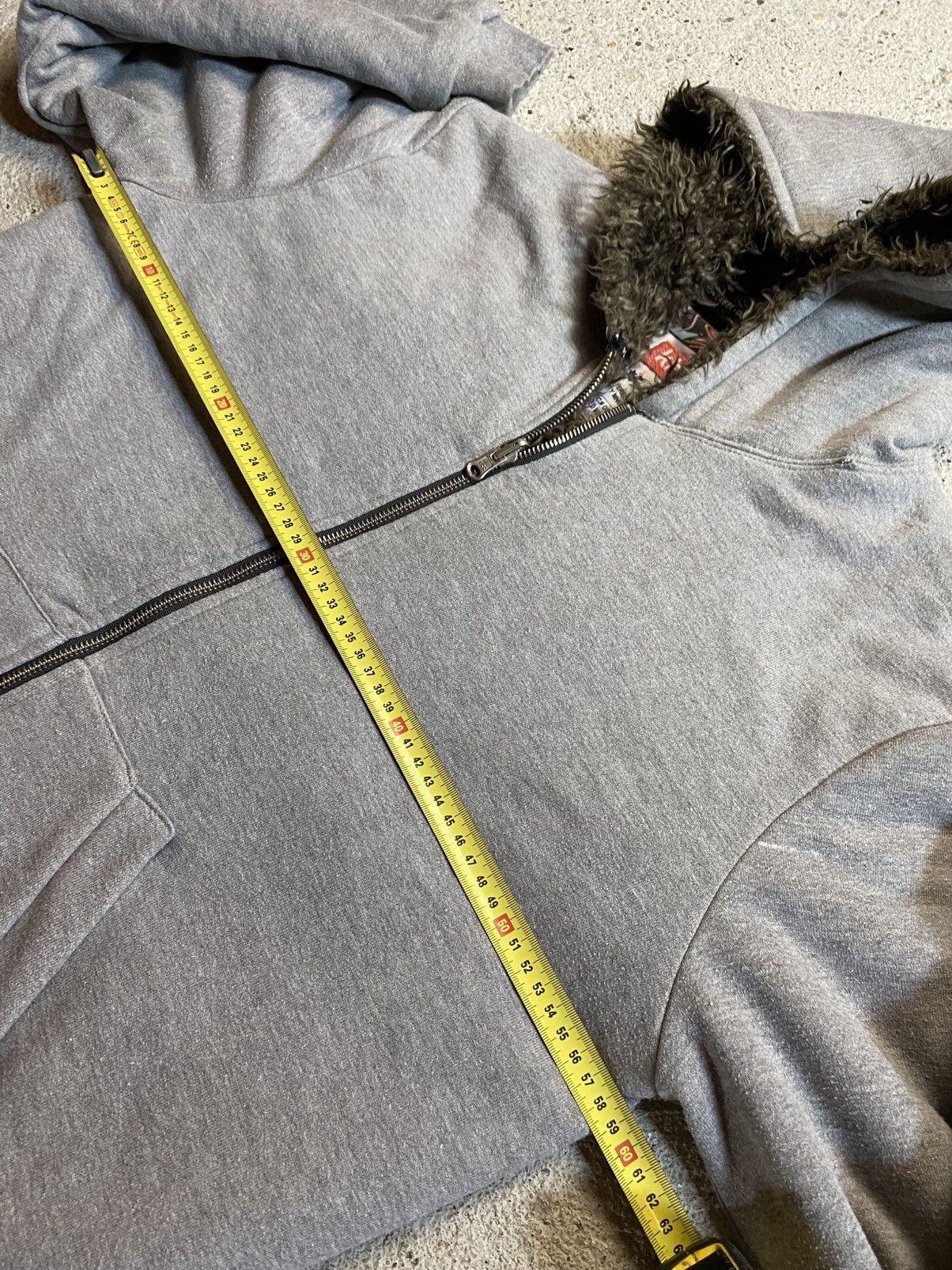 Japanese Brand Grey avant garde hoodie with fur japan streetwear vintage Size US L / EU 52-54 / 3 - 17 Thumbnail