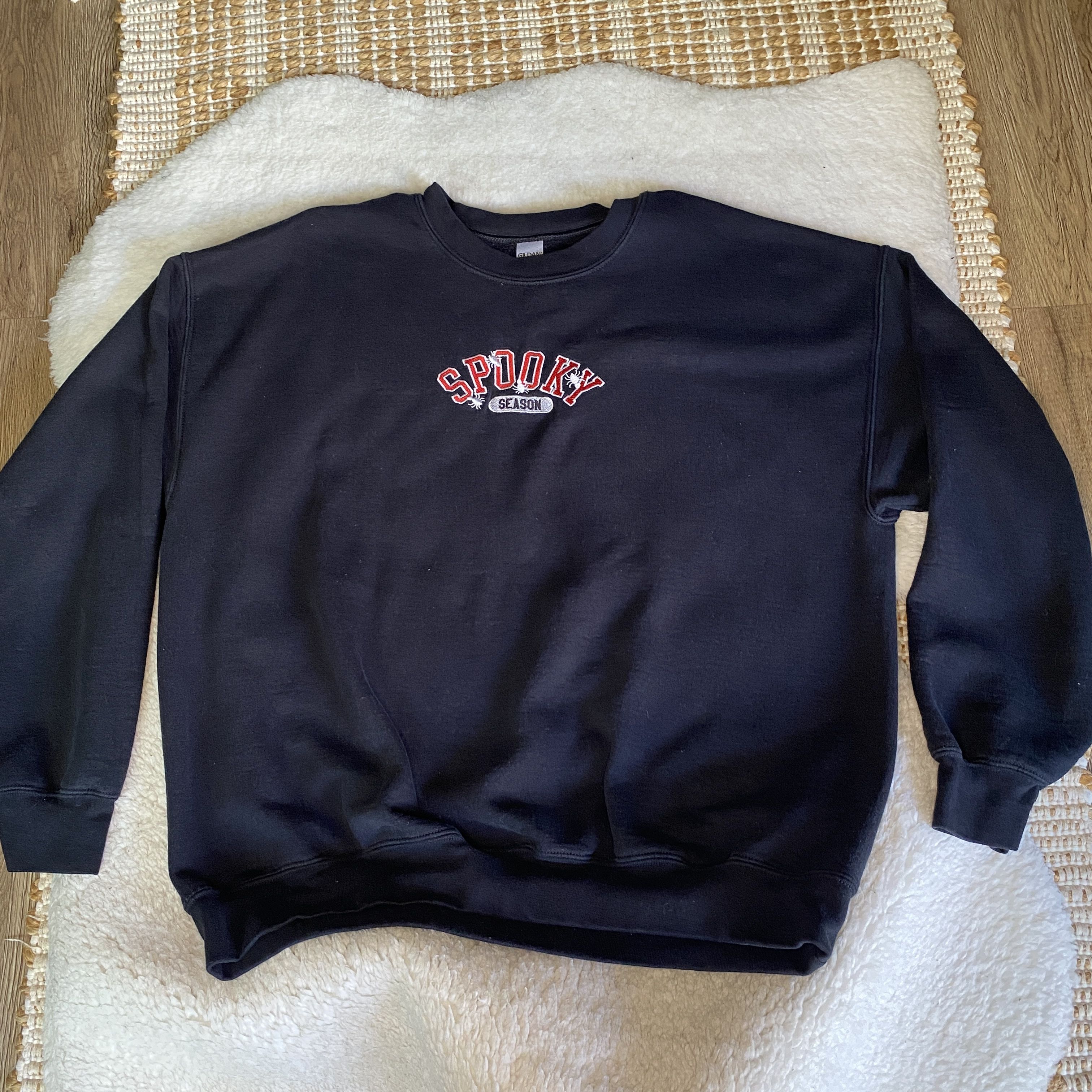 Other Embroidered Spooky Season Black Crewneck Sweatshirt Size XL / US 12-14 / IT 48-50 - 1 Thumbnail