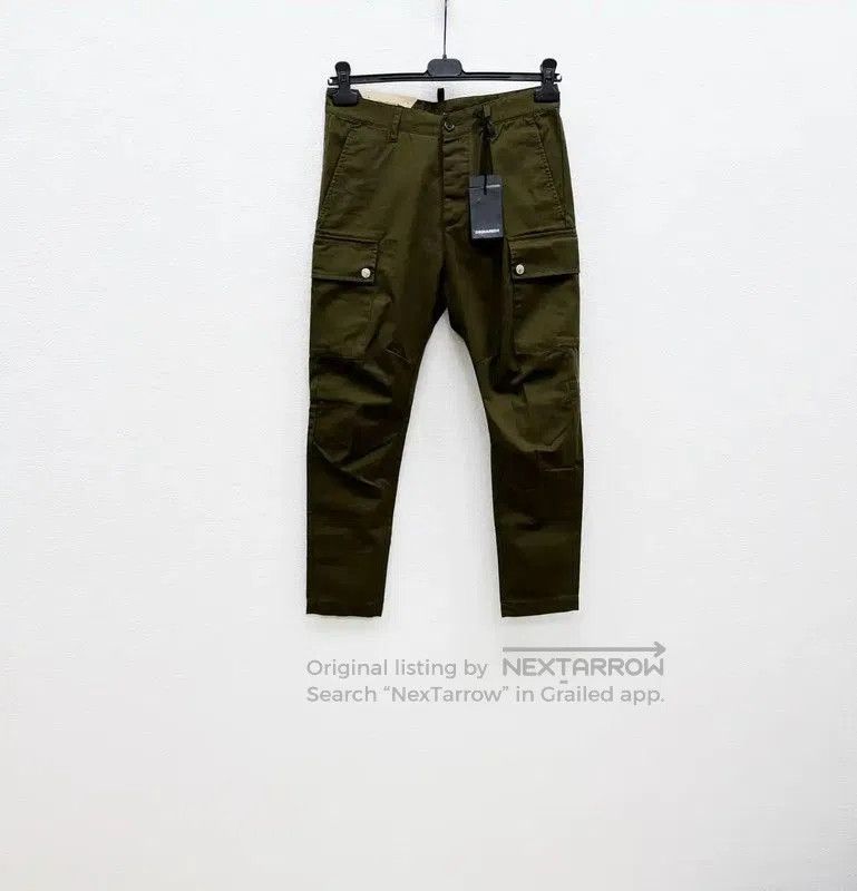 DSQUARED2 Men's Casual Pants in Military Green .