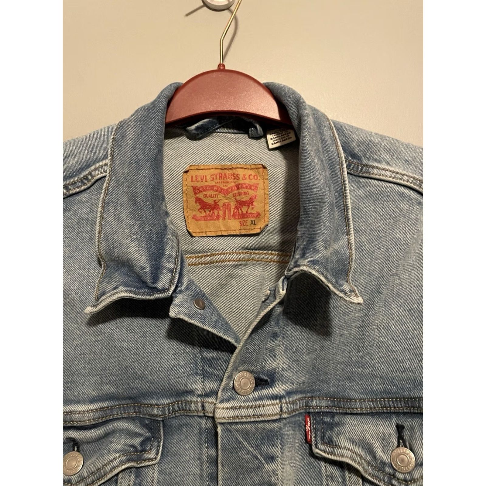 Levi's Item Specifications: Material: Cotton Size 40" / US 18 - 2 Thumbnail