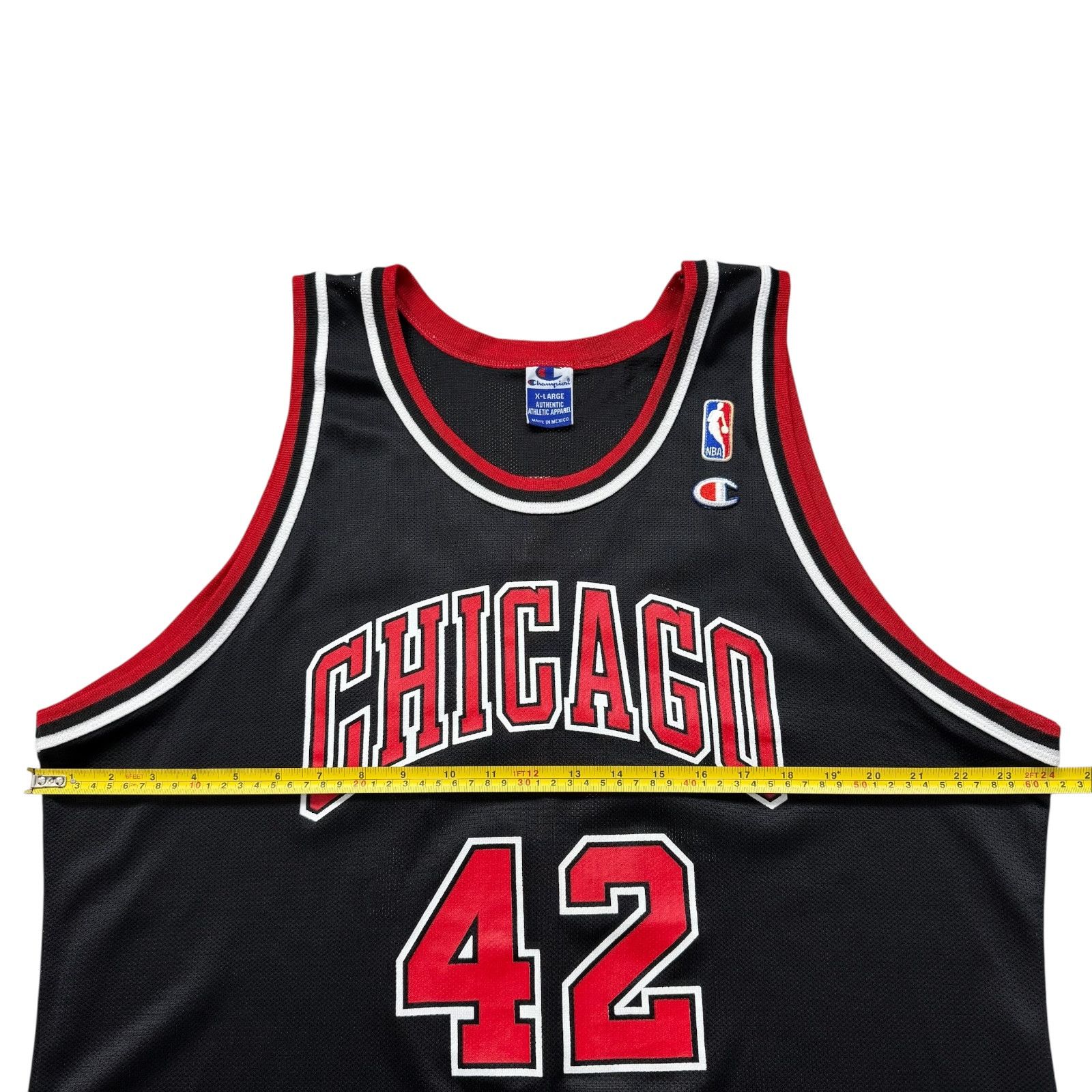 NBA VTG 90s CHICAGO BULLS ELTON BRAND #42 CHAMPION JERSEY 48 Size US L / EU 52-54 / 3 - 8 Thumbnail