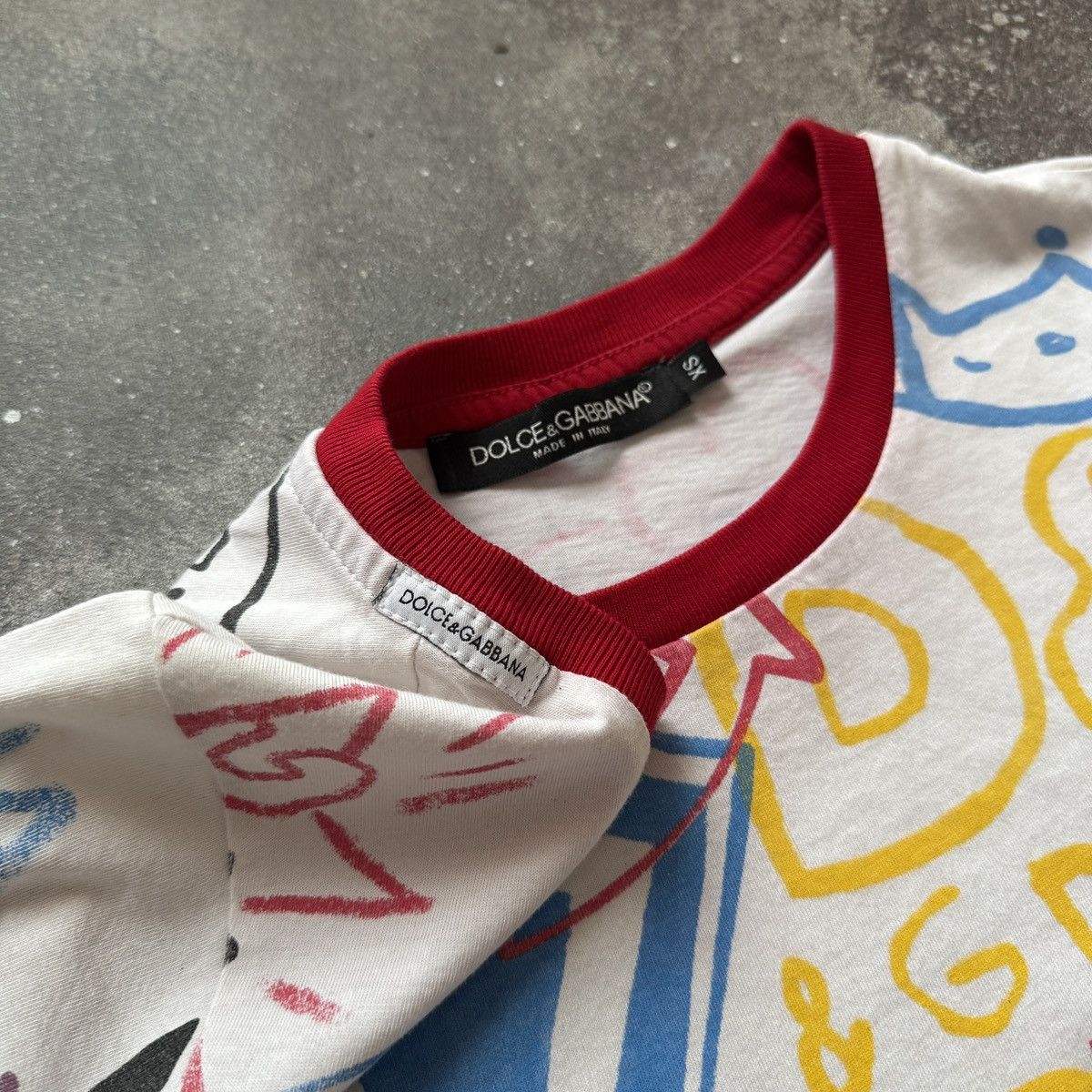 Dolce & Gabbana D&G Dolce & Gabbana Graffiti Print T-Shirt Size S / US 4 / IT 40 - 8 Thumbnail