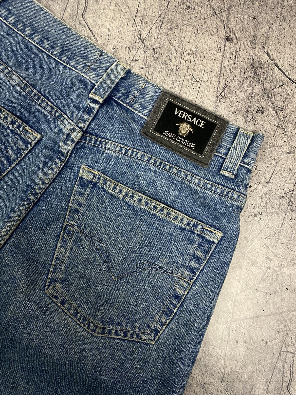 Versace Jeans Couture Vintage 90s Versace Jeans Couture Washed Luxury Denim Jeans Size US 30 / EU 46 - 4 Thumbnail