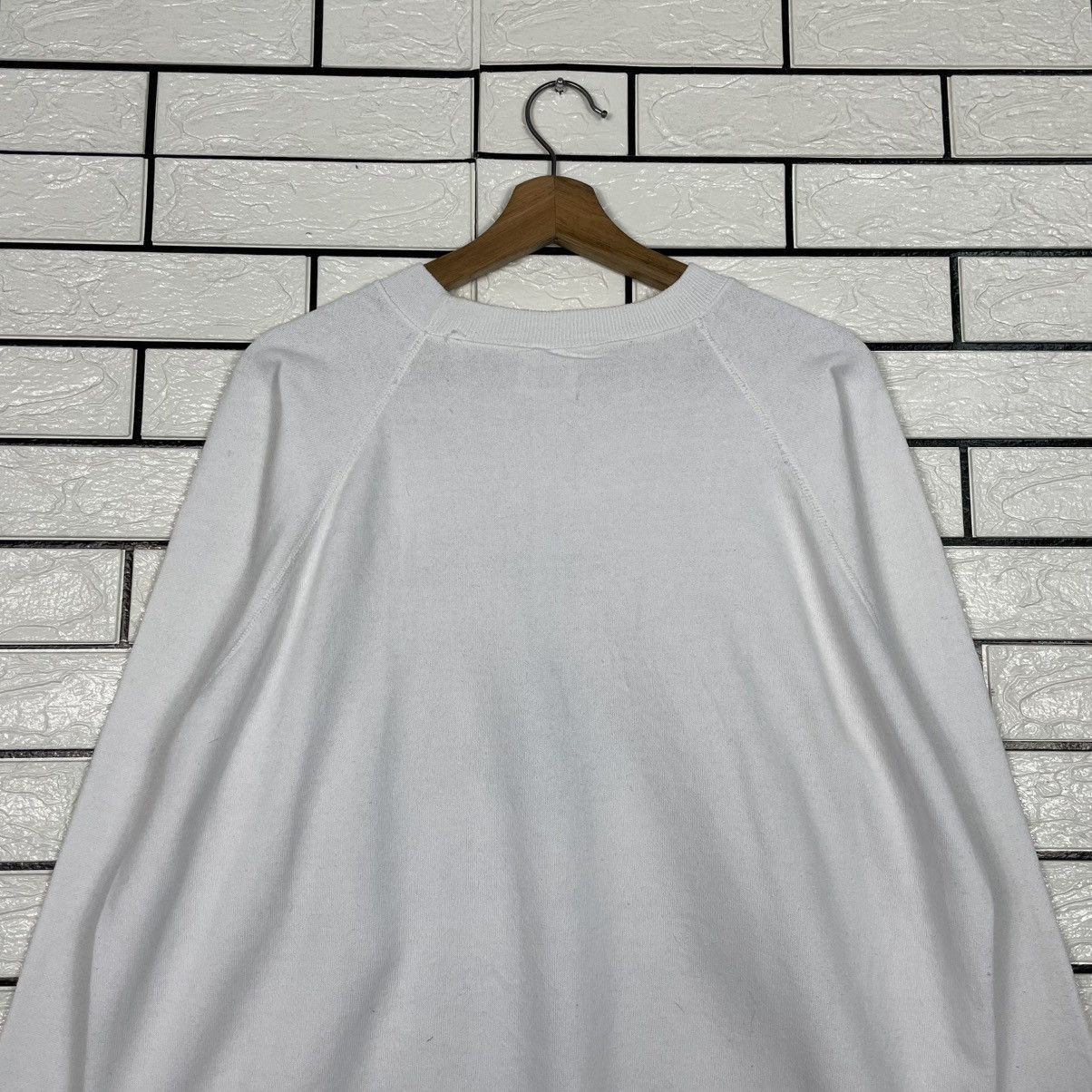 Hanes Vintage Save The World Crewneck White Sweatshirt Size US XL / EU 56 / 4 - 8 Thumbnail