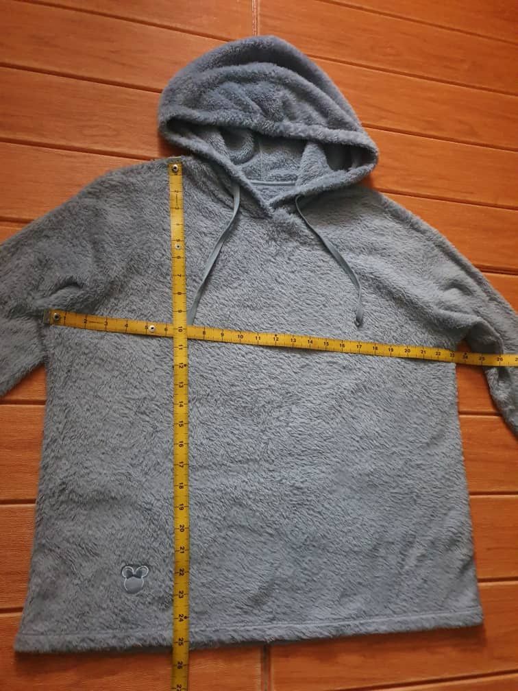 Disney Uniqlo x Disney blue fur hoodie Sweater Size XL / US 12-14 / IT 48-50 - 4 Thumbnail