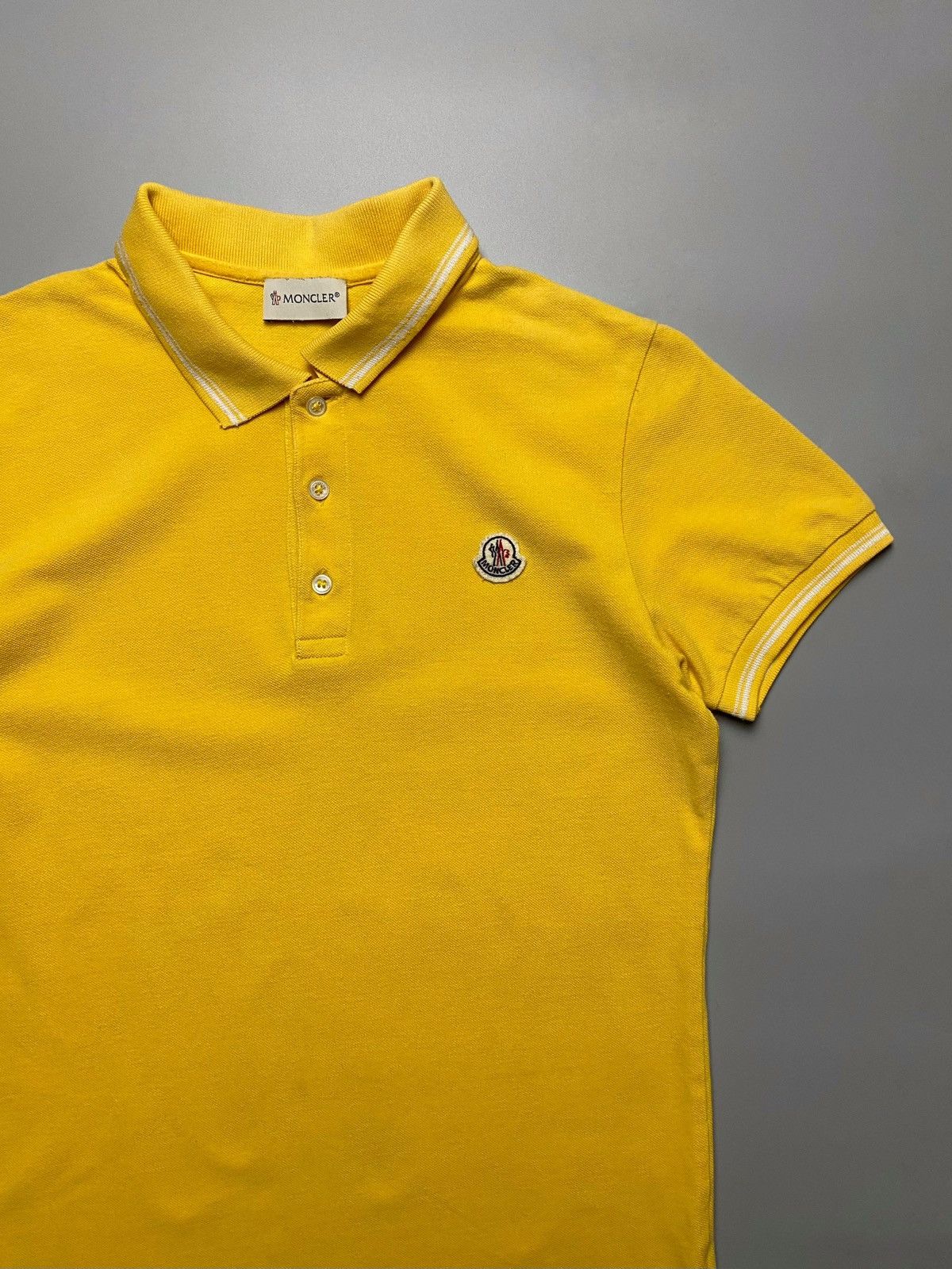 Moncler Moncler Yellow Polo Shirt 12/152 Size XS / US 0-2 / IT 36-38 - 3 Thumbnail