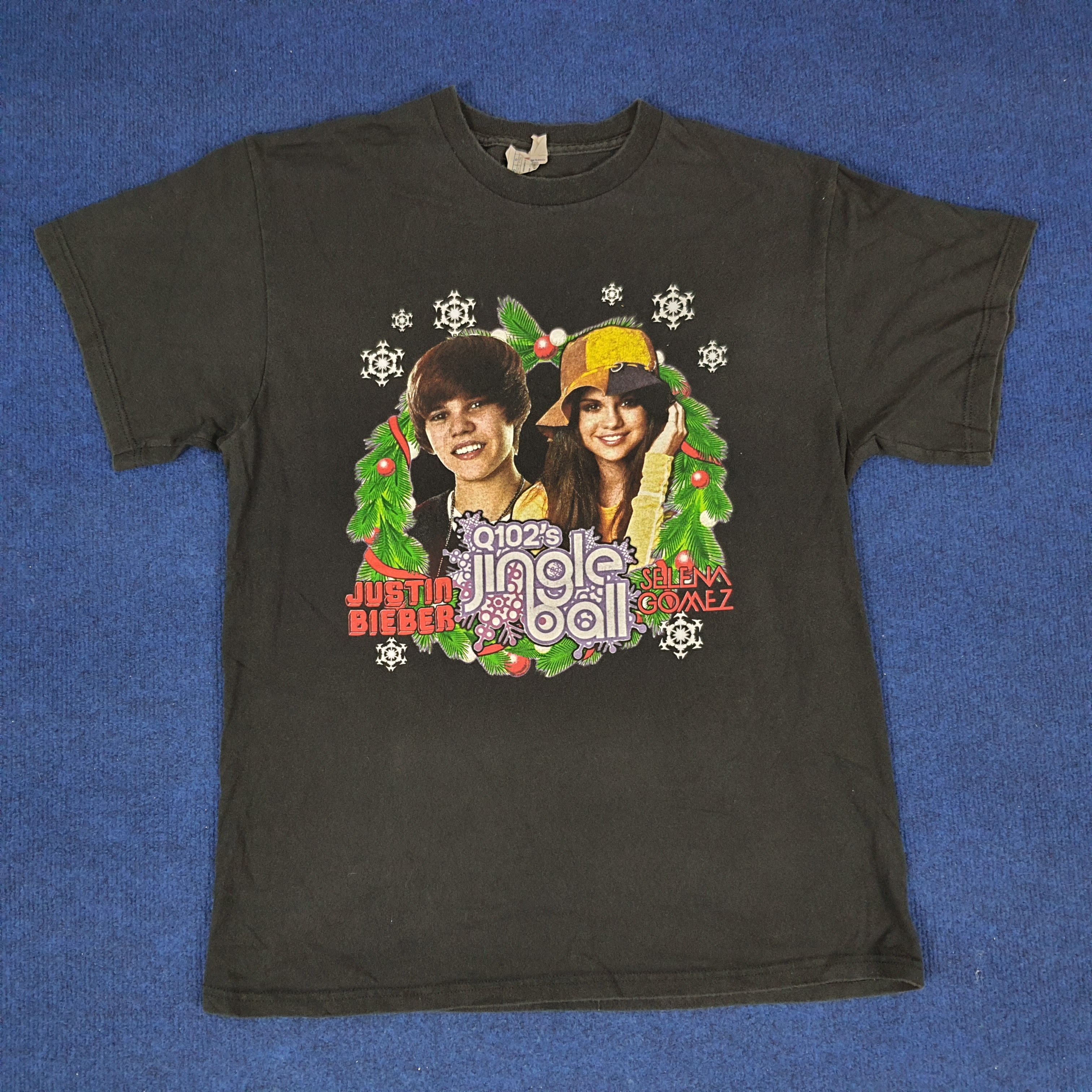 Band Tees × Vintage Vintage Q102's Jingle Ball Winter Christmas Event T-shirt Size US M / EU 48-50 / 2 - 1 Thumbnail
