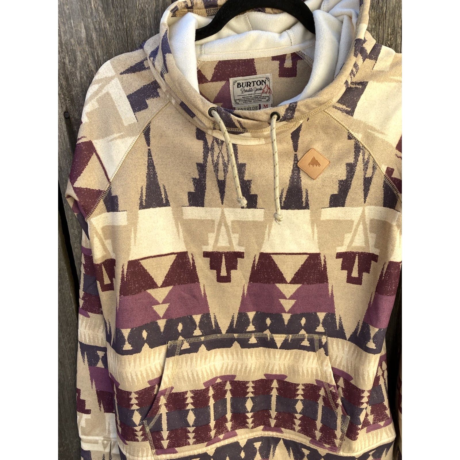 Burton Burton DryRide Southwestern Print Multicolor LS Hoodie M Poly NWOT Mens Size US M / EU 48-50 / 2 - 3 Thumbnail