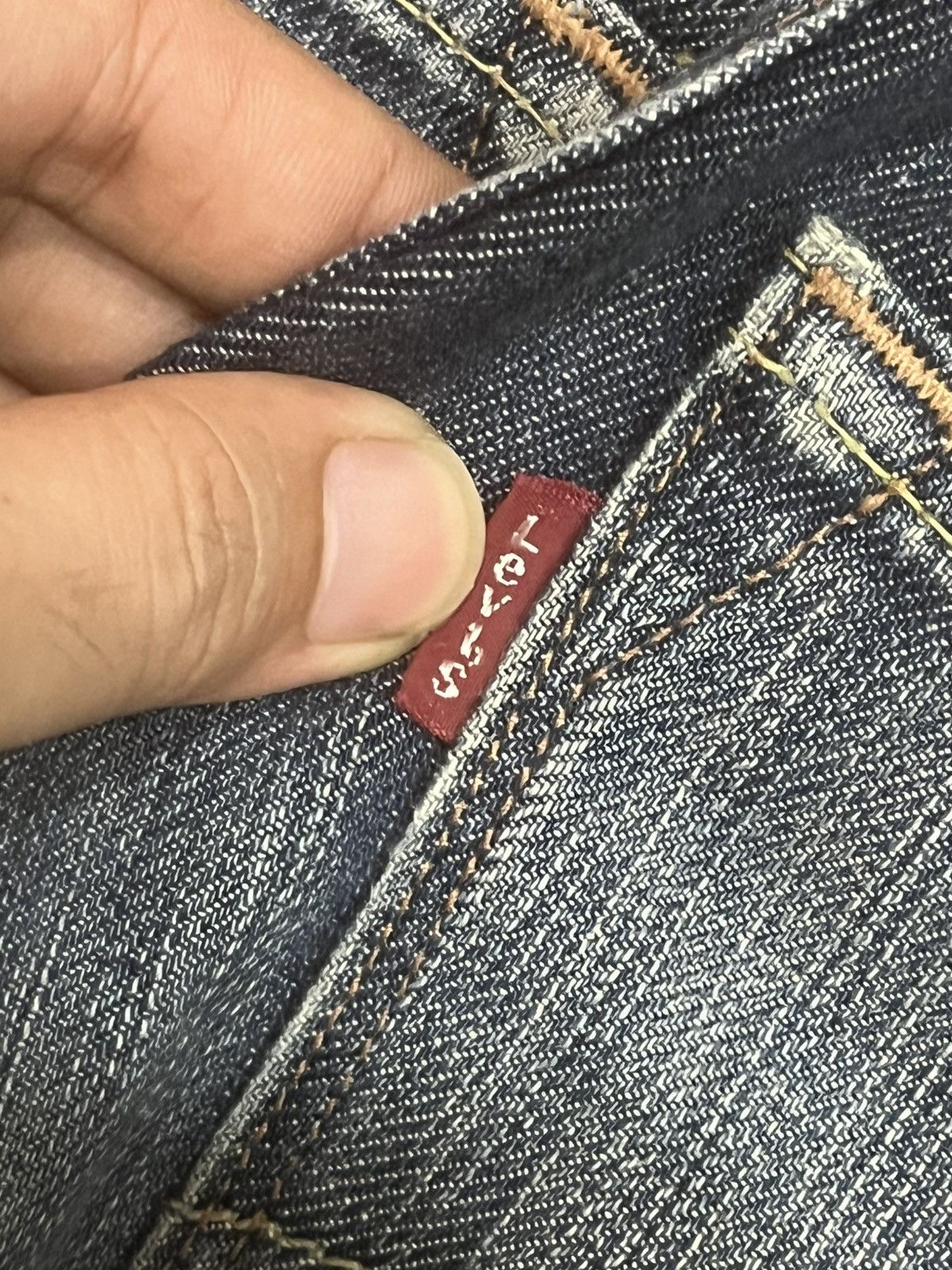 Levi's Vintage Levi’s 511 Slim Fit Blue Whisker Washed Rip Jeans Size US 31 - 9 Thumbnail