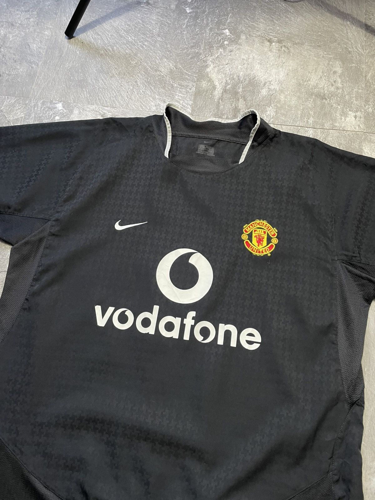 Nike Nike Manchester United 2003 2005 Vintage Away Soccer Jersey Size US L / EU 52-54 / 3 - 2 Thumbnail