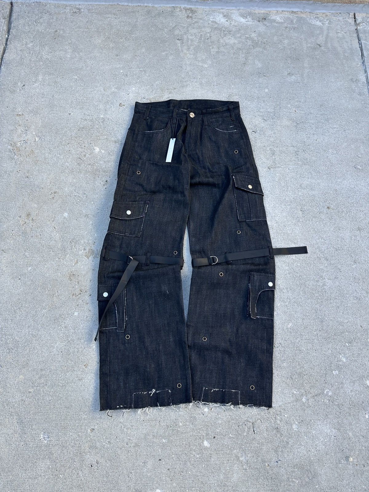 Other Black cargo denim from Faitparlui Size US 30 / EU 46 - 1 Thumbnail