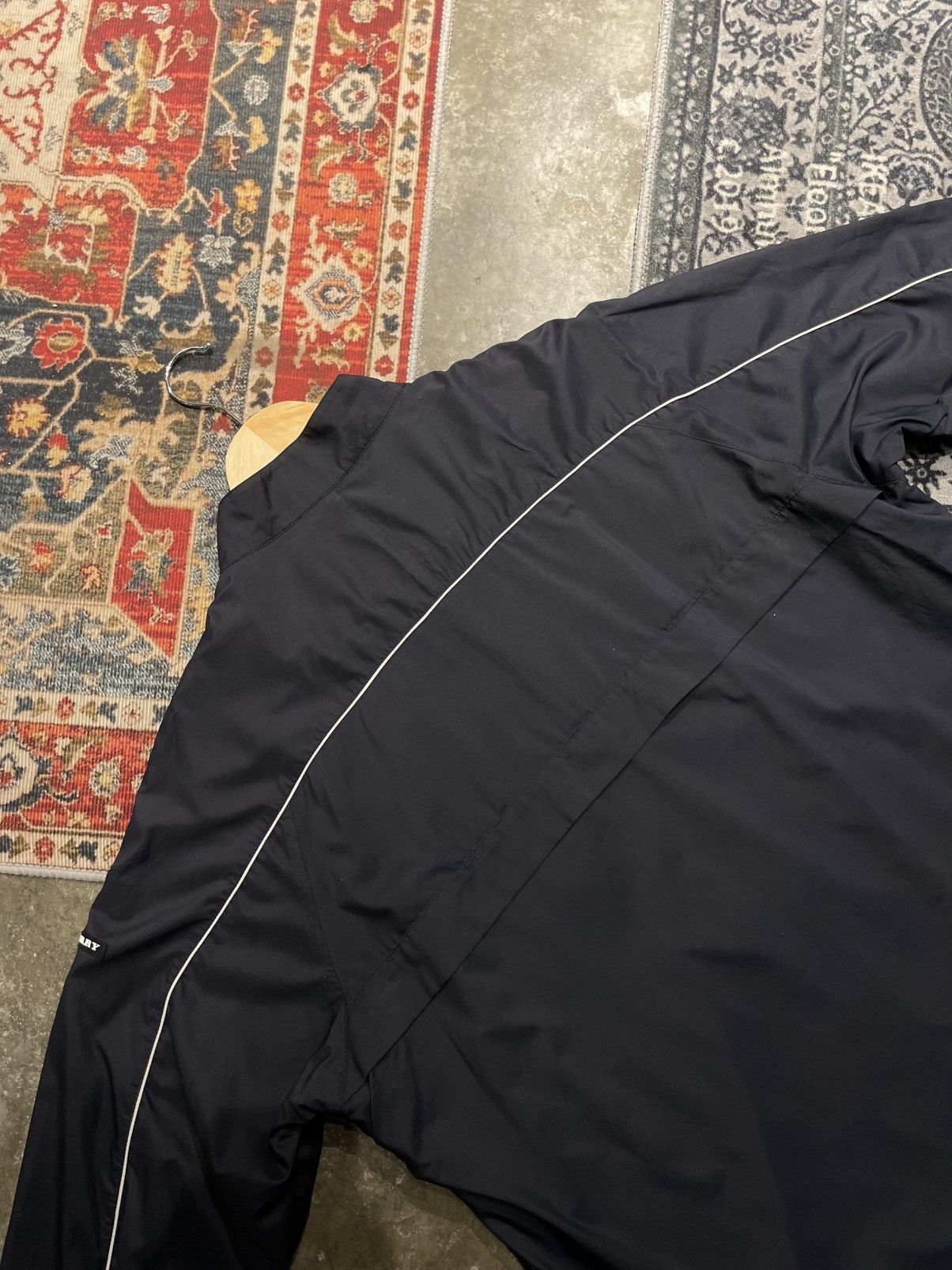 Burberry BURBERRY GOLF LIGHT JACKET Size US L / EU 52-54 / 3 - 3 Thumbnail