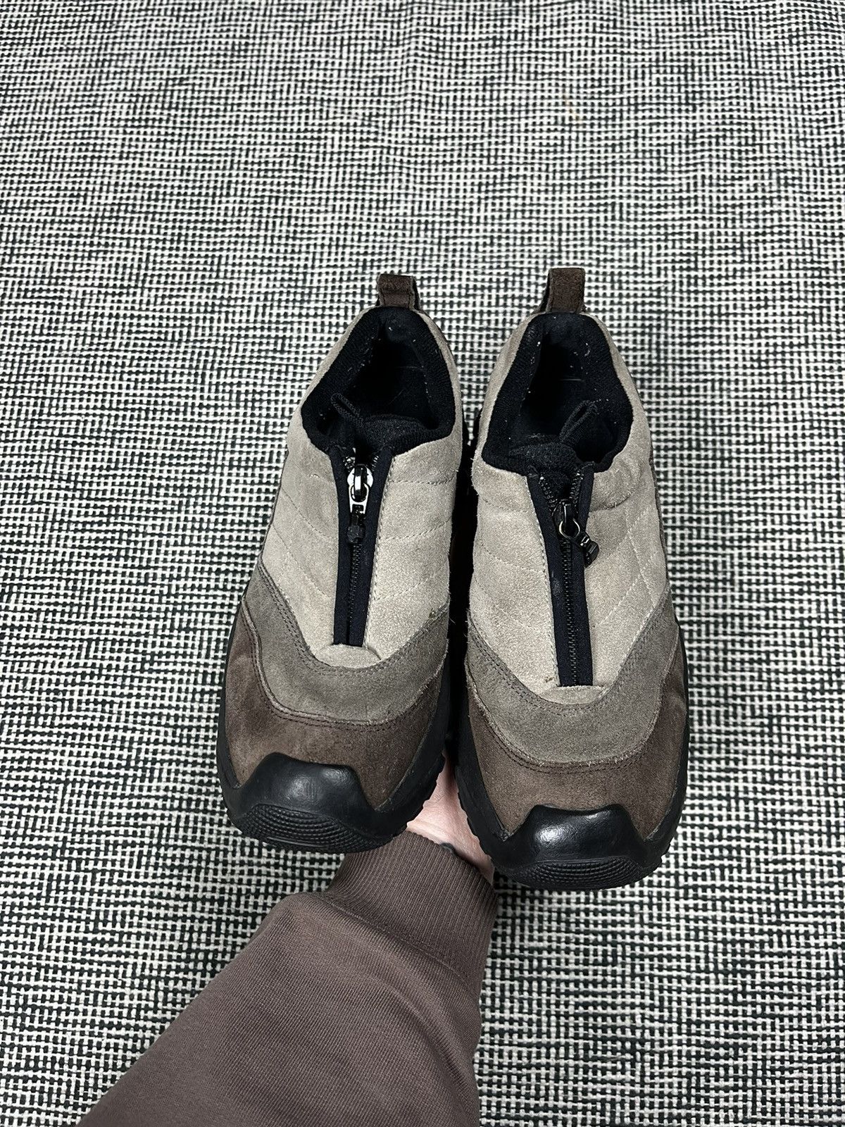 Japanese Brand Vagabond zip low top sneakers Salomon style y2k suede 37eu Size US 6.5 / IT 36.5 - 2 Thumbnail