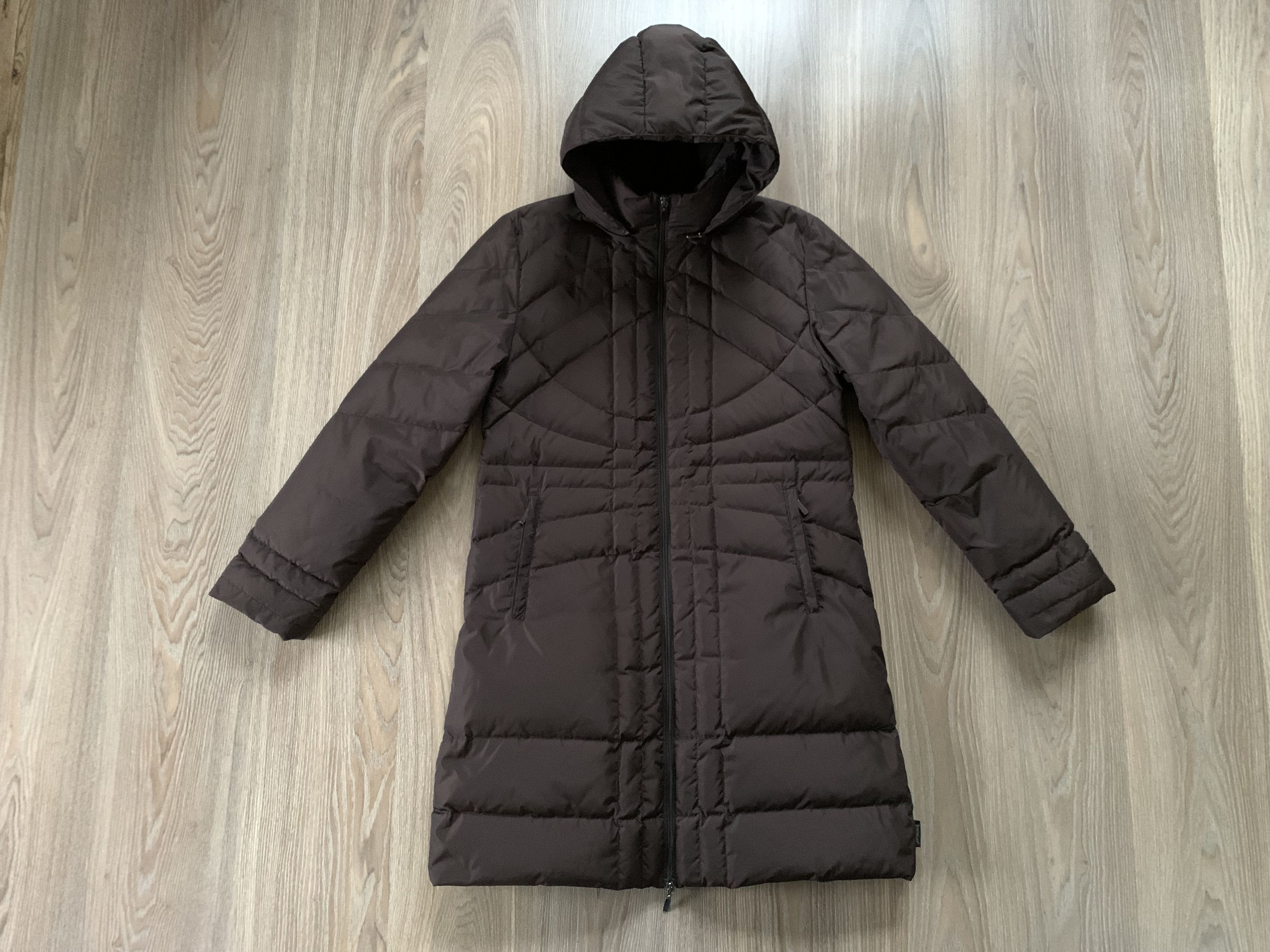 image of Vintage Moncler Women Puffer Parka Jacket in Brown (Size Medium)