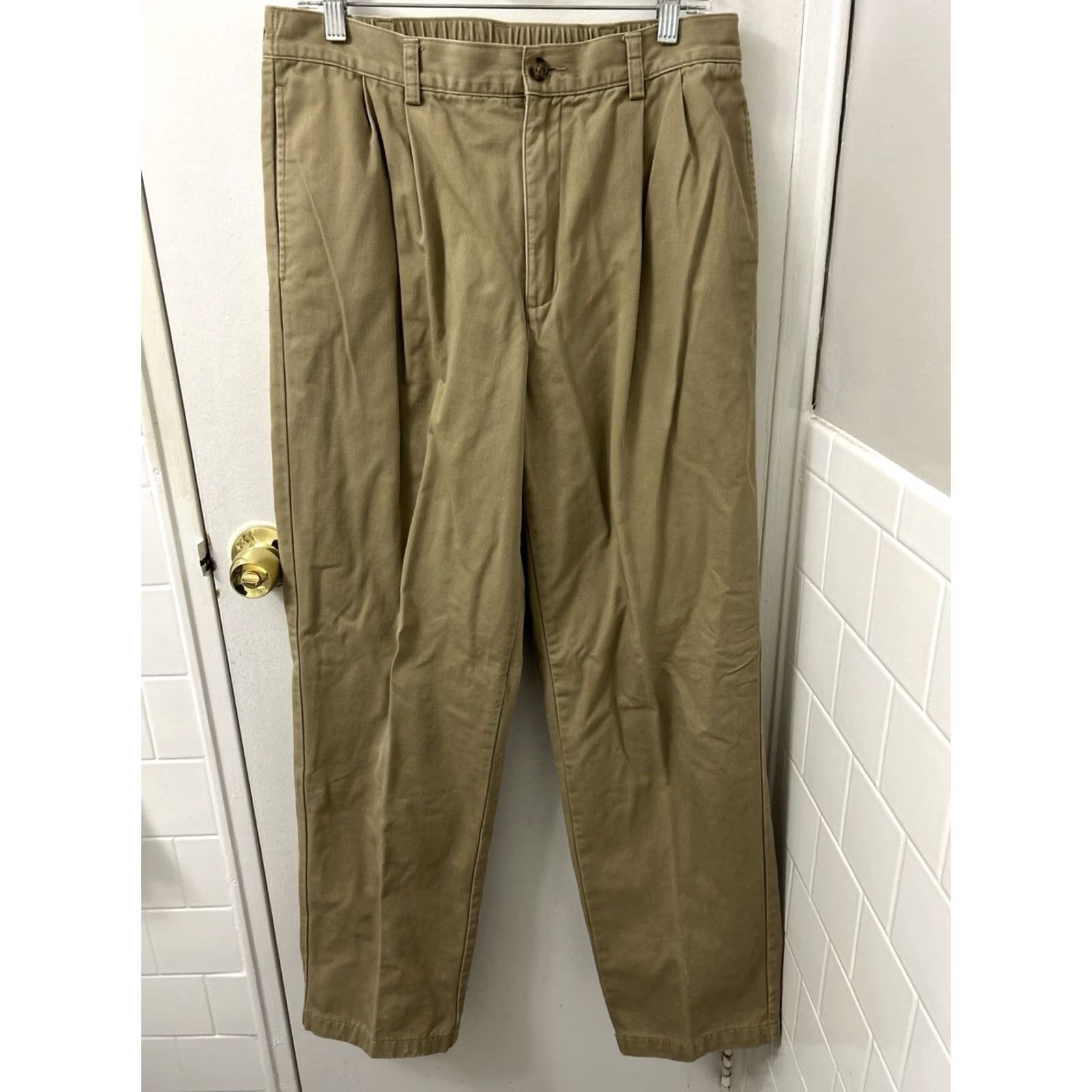 Vintage LL Bean Pants Mens 35x33 Chino Flannel Lined Comfort Waist Pleated Tan Beige 100% Cotton Vintage No Size US 35 - 2 Thumbnail