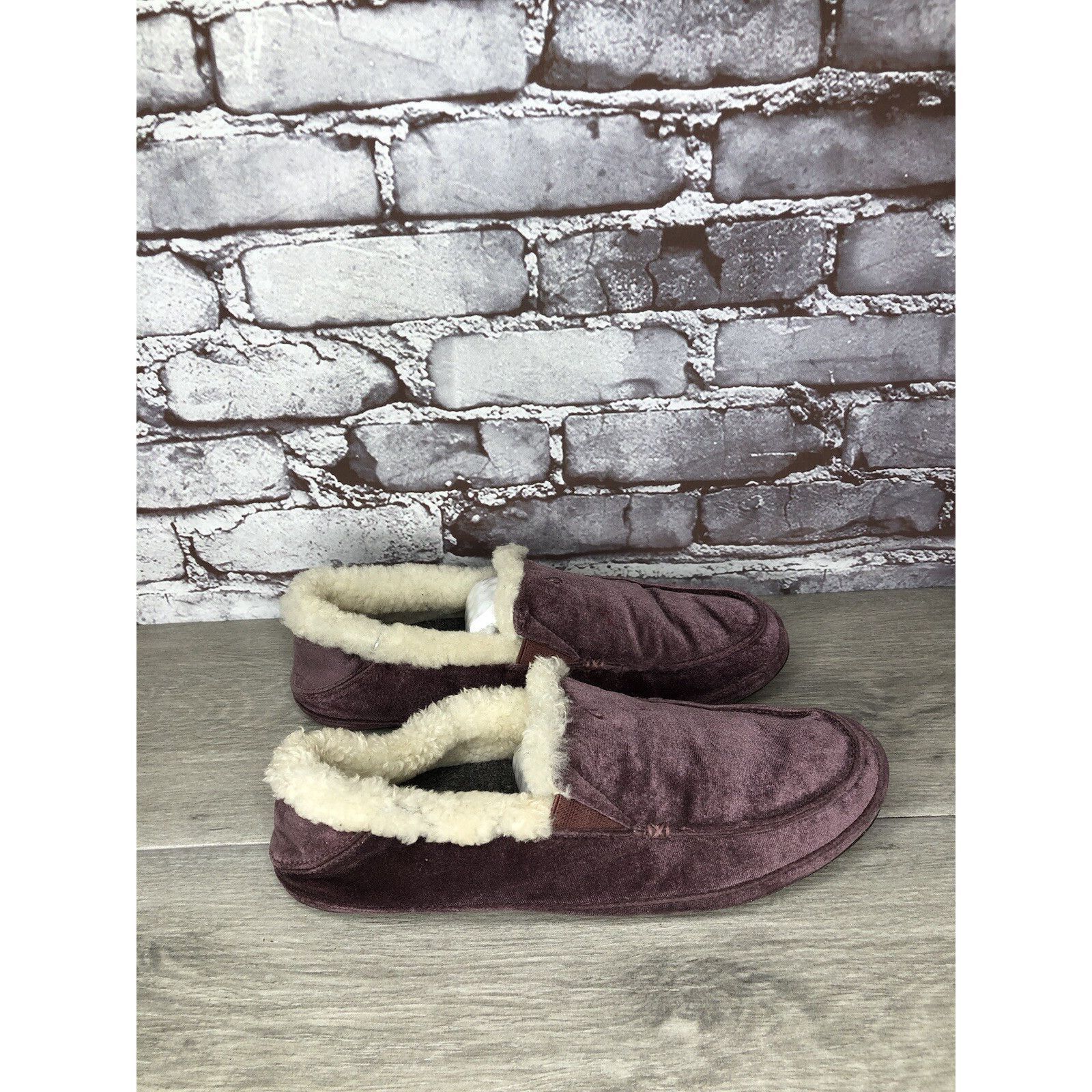 Olukai OluKai Ku'una Lanui Red Ginger Velvet Sheep Fur Slippers Wom Size US 10 / IT 40 - 17 Thumbnail